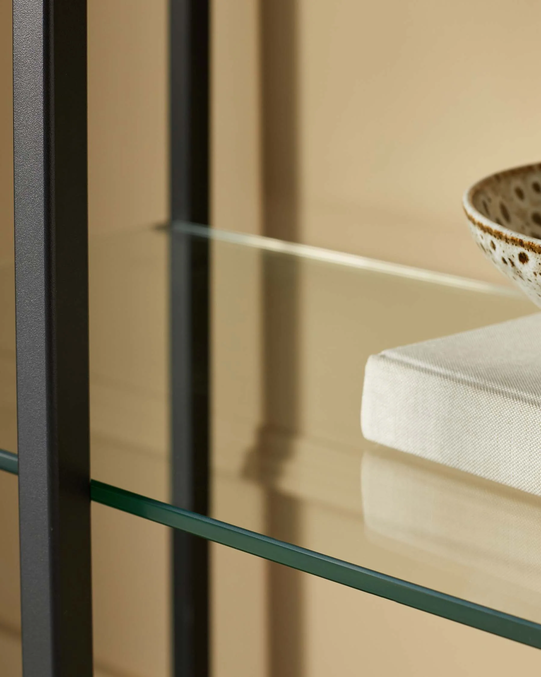Georgia natural ceramic small console table - Image 5