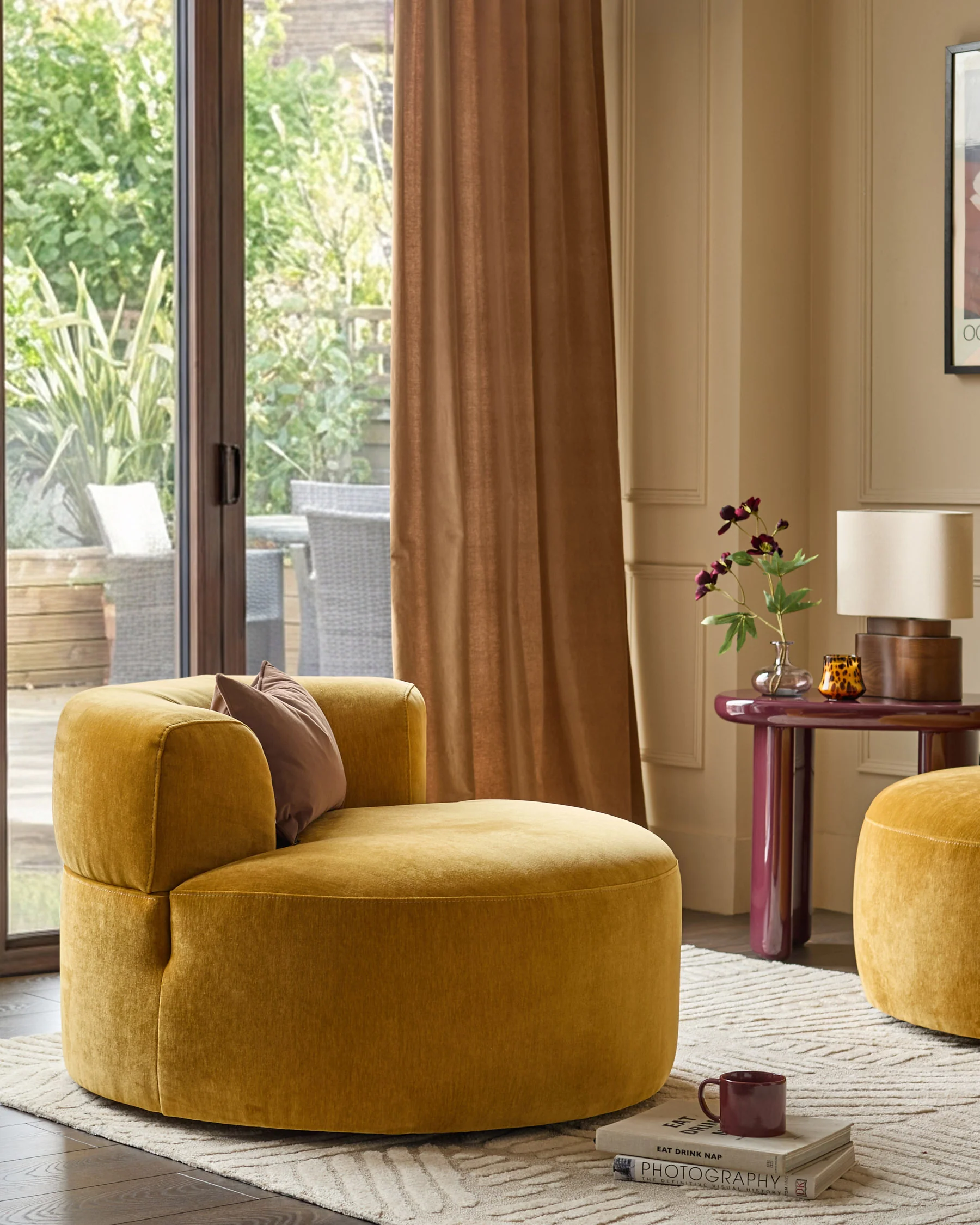 Gianna ochre fabric swivel armchair - Image 3