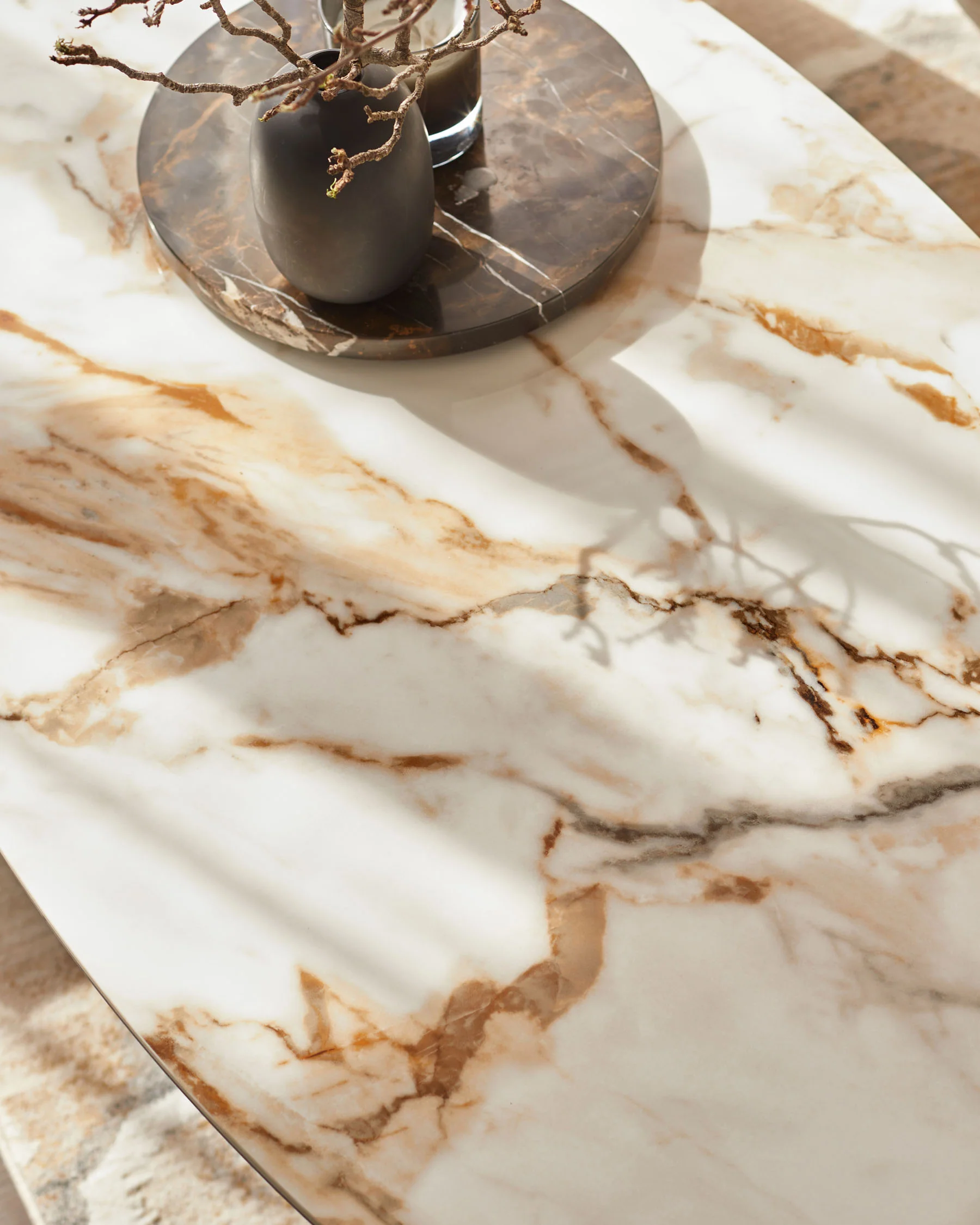 Giotto natural ceramic coffee table - Image 3