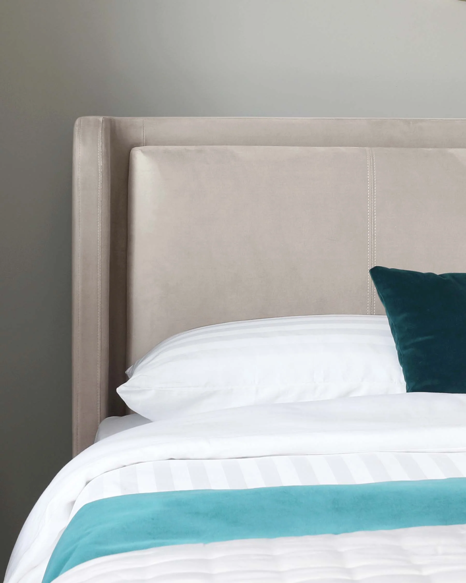 Grove champagne velvet super king ottoman storage bed - Image 5