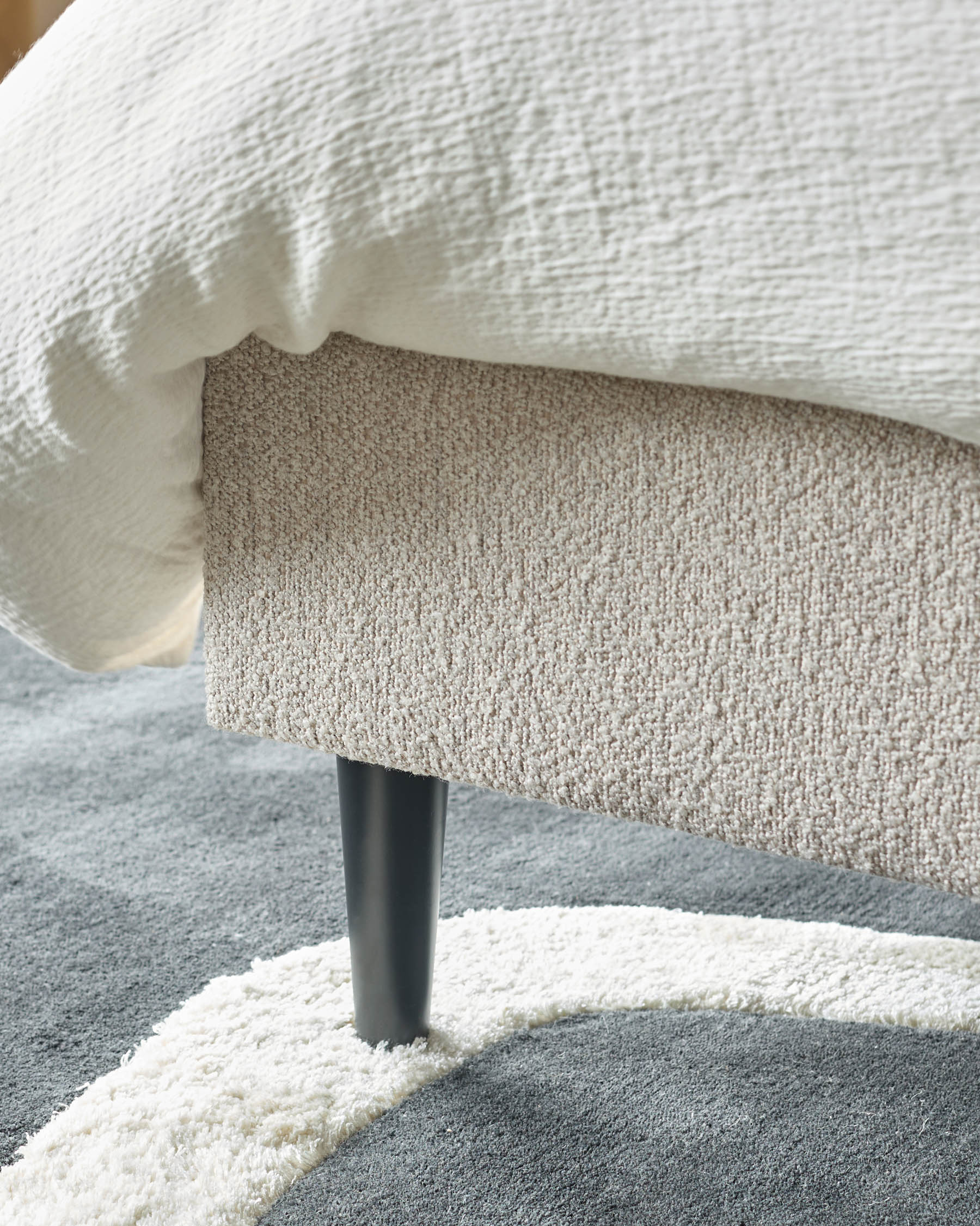 Hampton natural soft boucle double bed - Image 5