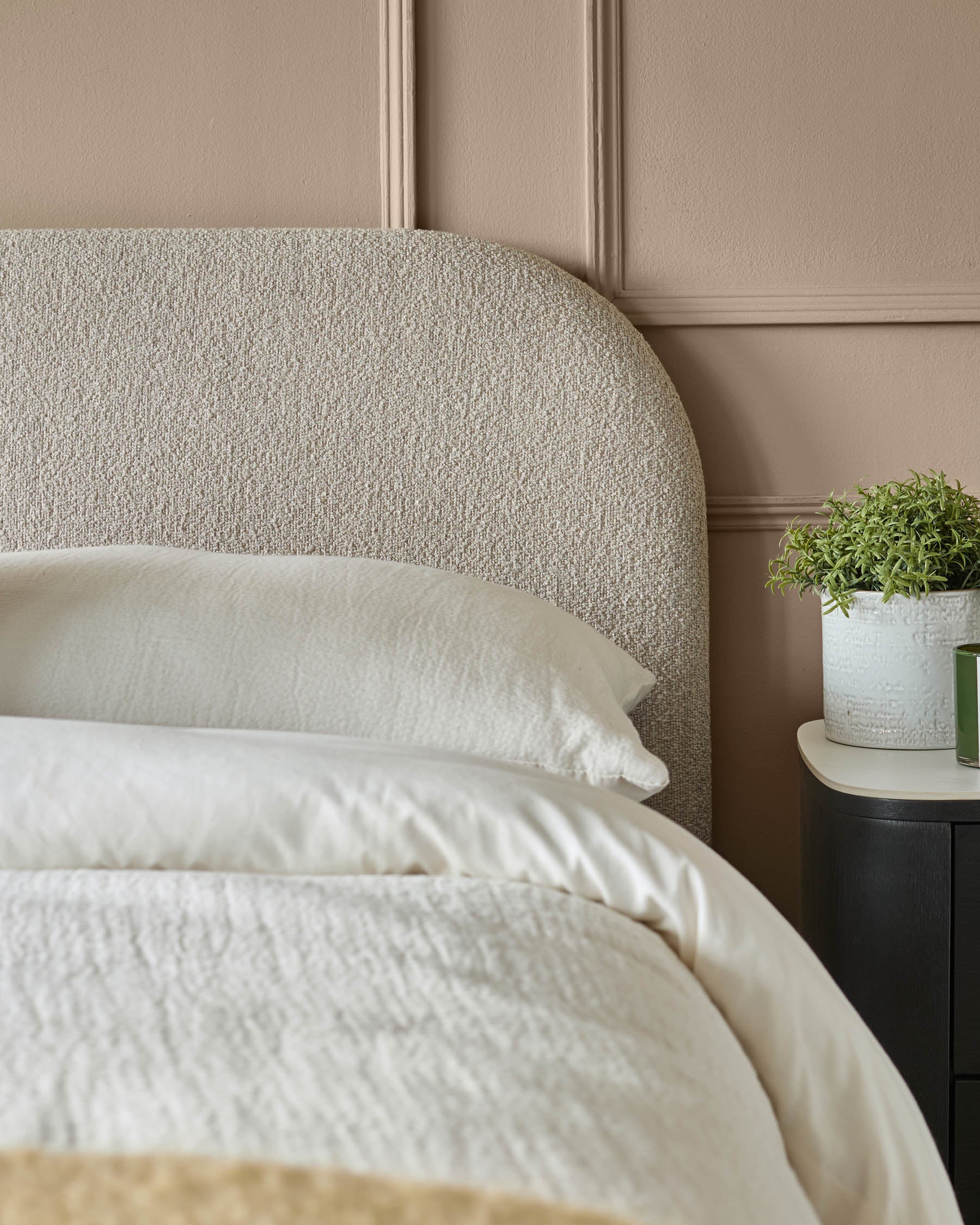 Hampton natural soft boucle double bed - Image 3