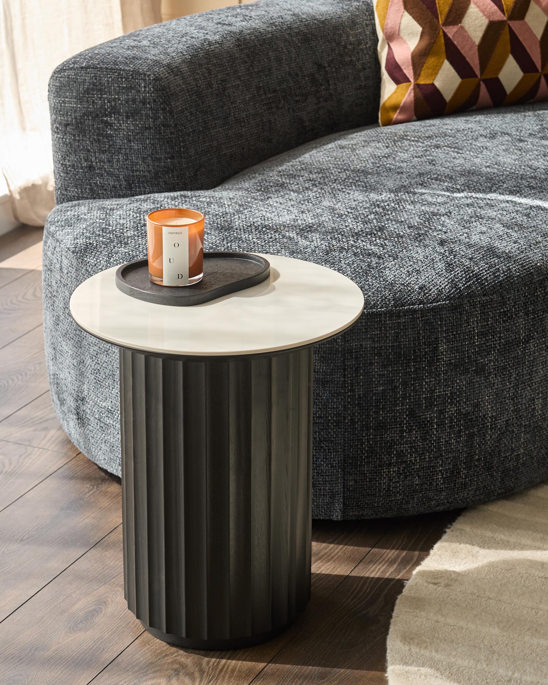 Hanne white ceramic coffee table and Hanne white ceramic side table set - Image 5