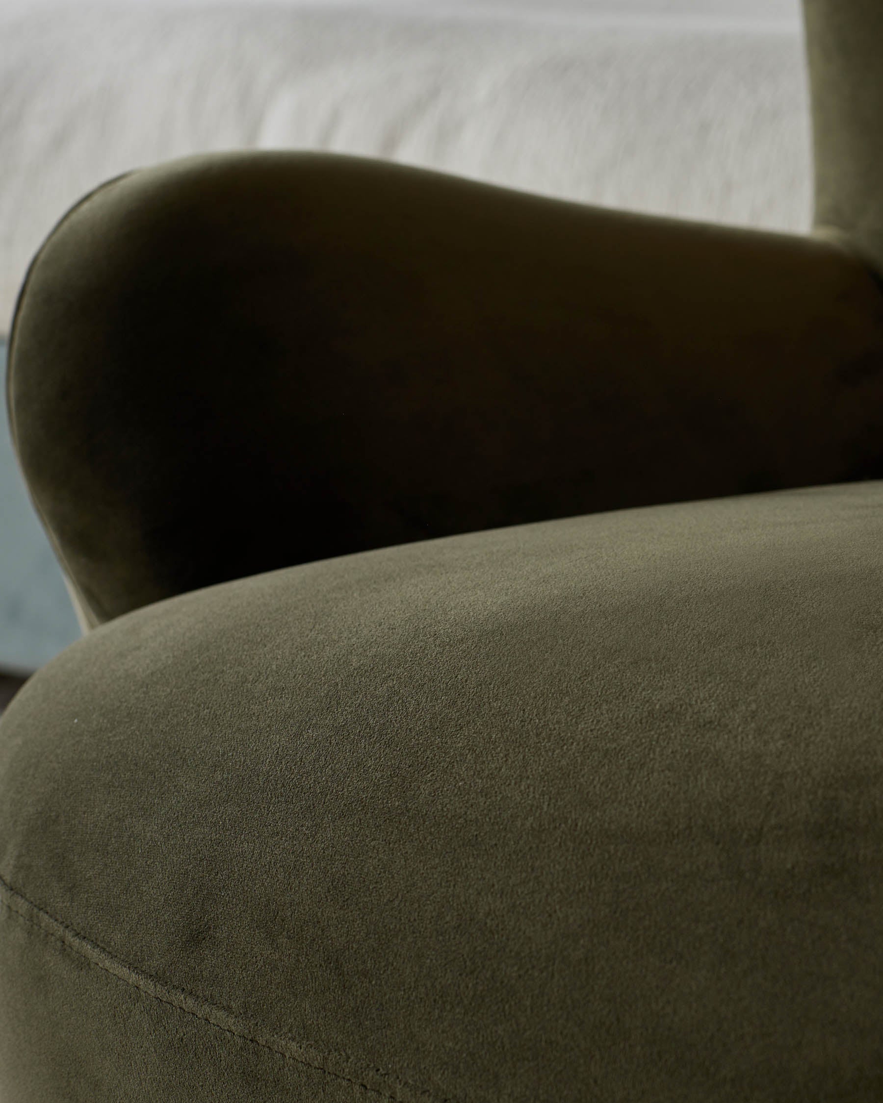 Harlan olive green velvet accent chair - Image 5