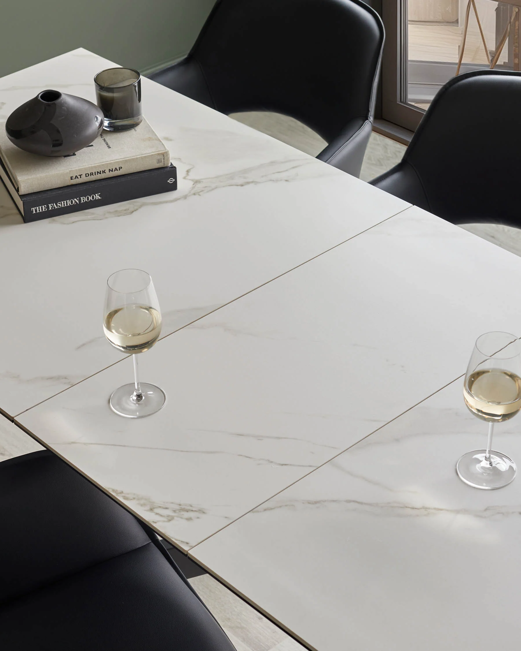 Hayden white ceramic extending 8 to 10 seater dining table - Image 8