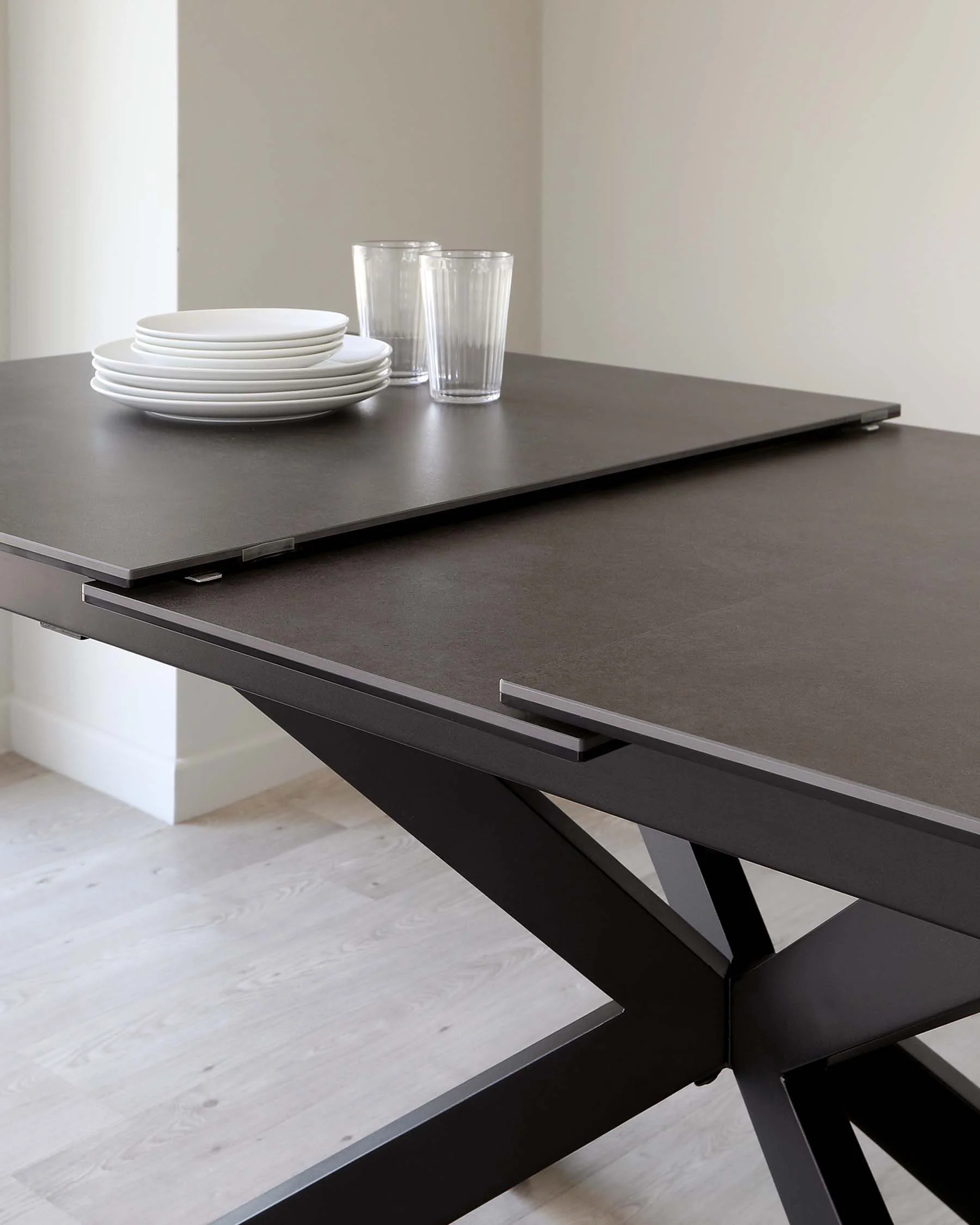Hayden Dark Grey Ceramic Extending 6 To 8 Seater Dining Table - Image 6