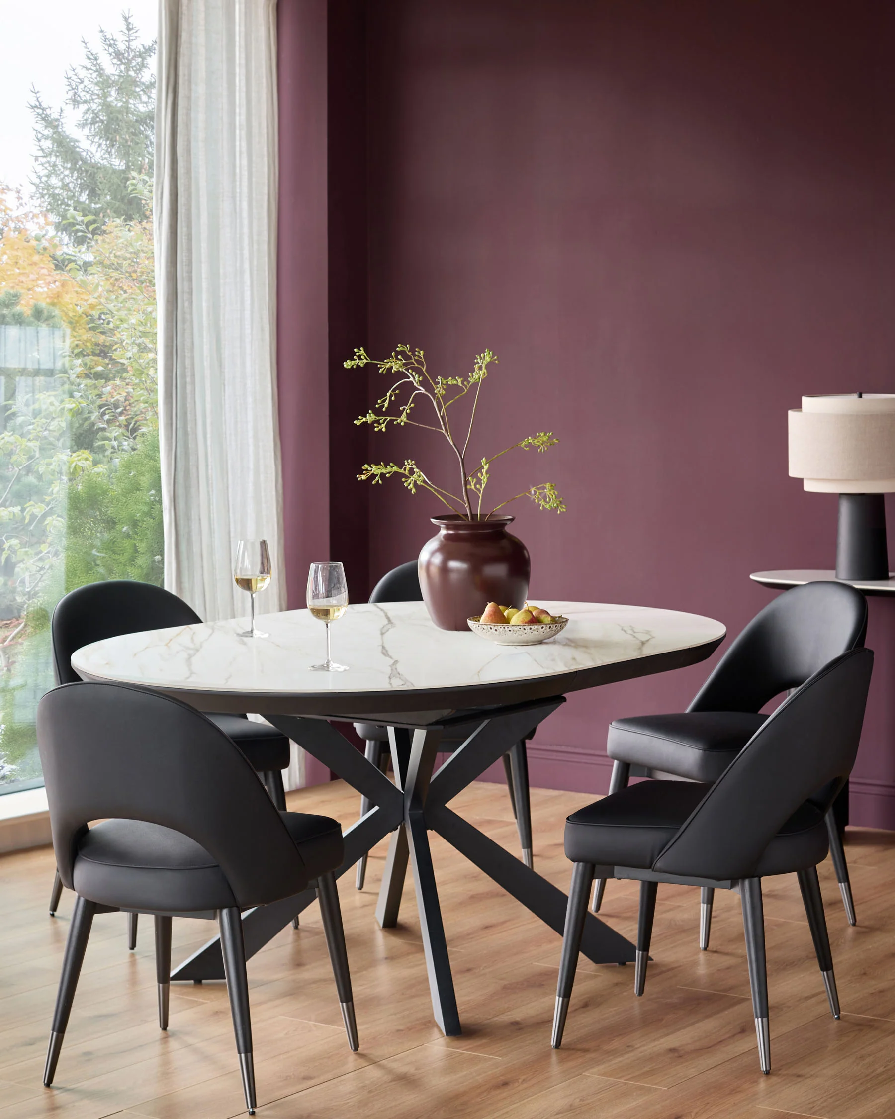 Hayden natural ceramic 4-6 extending round dining table - Image 4