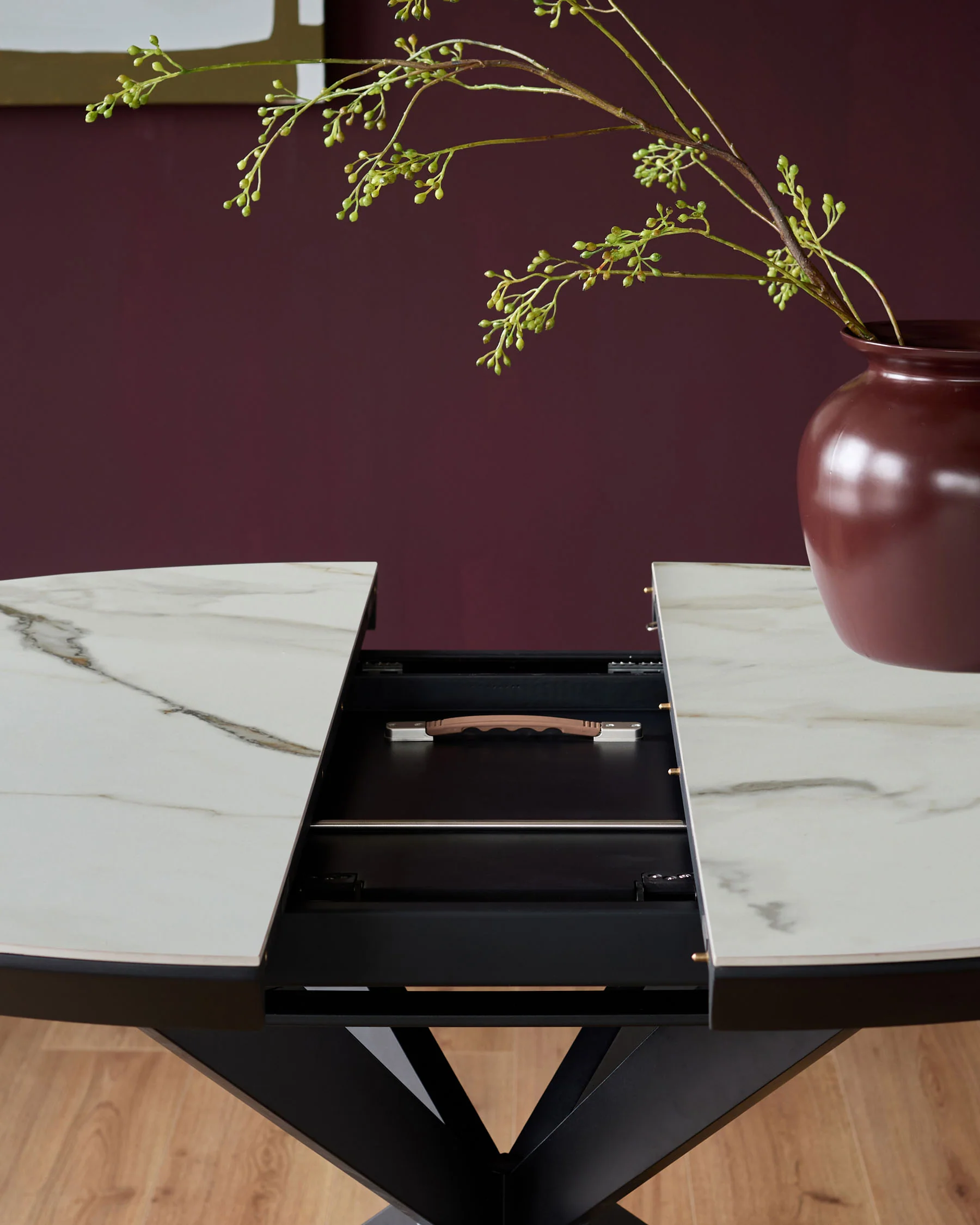 Hayden natural ceramic 4-6 extending round dining table - Image 8