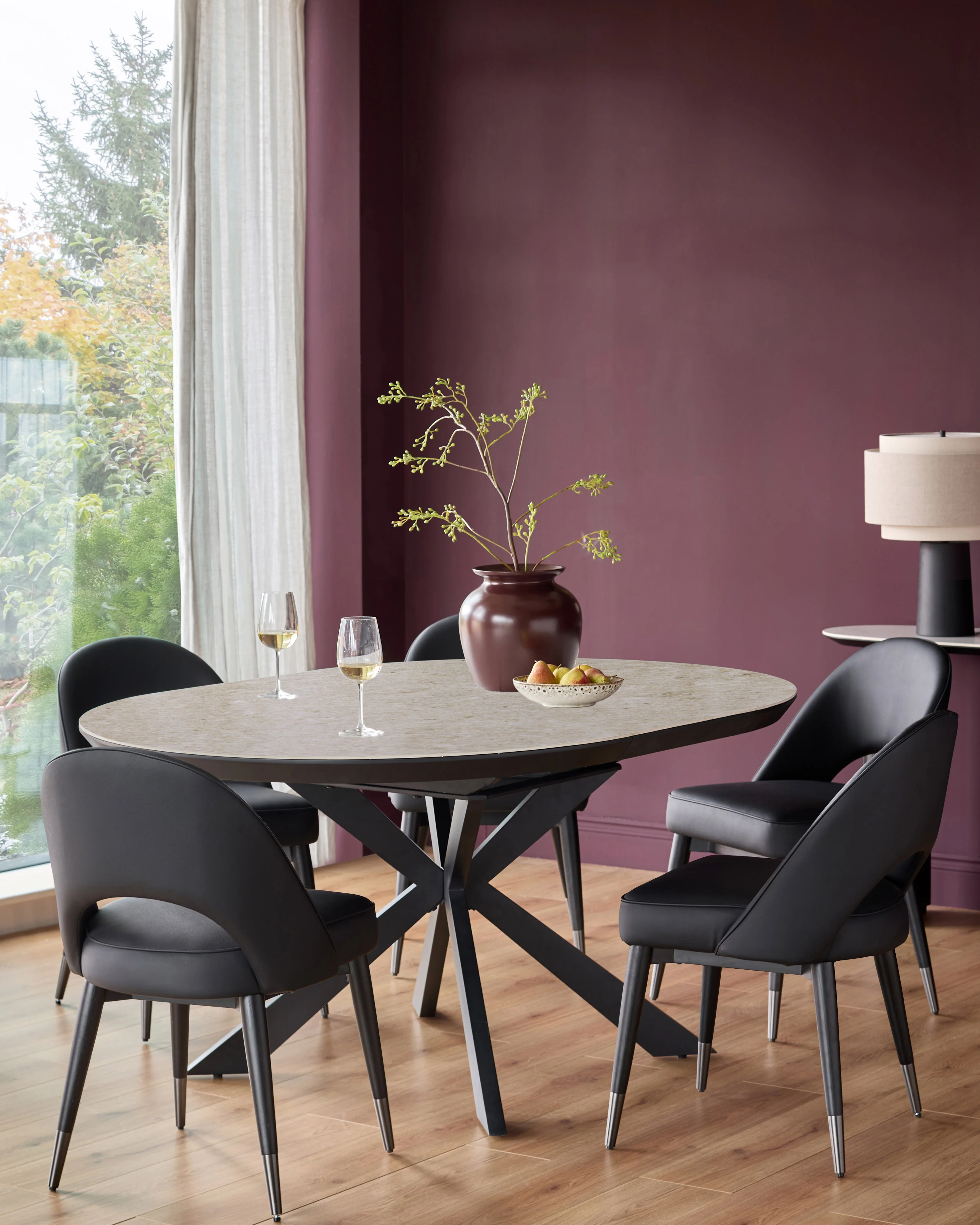 Hayden natural travertine ceramic 4-6 extending round dining table - Image 3