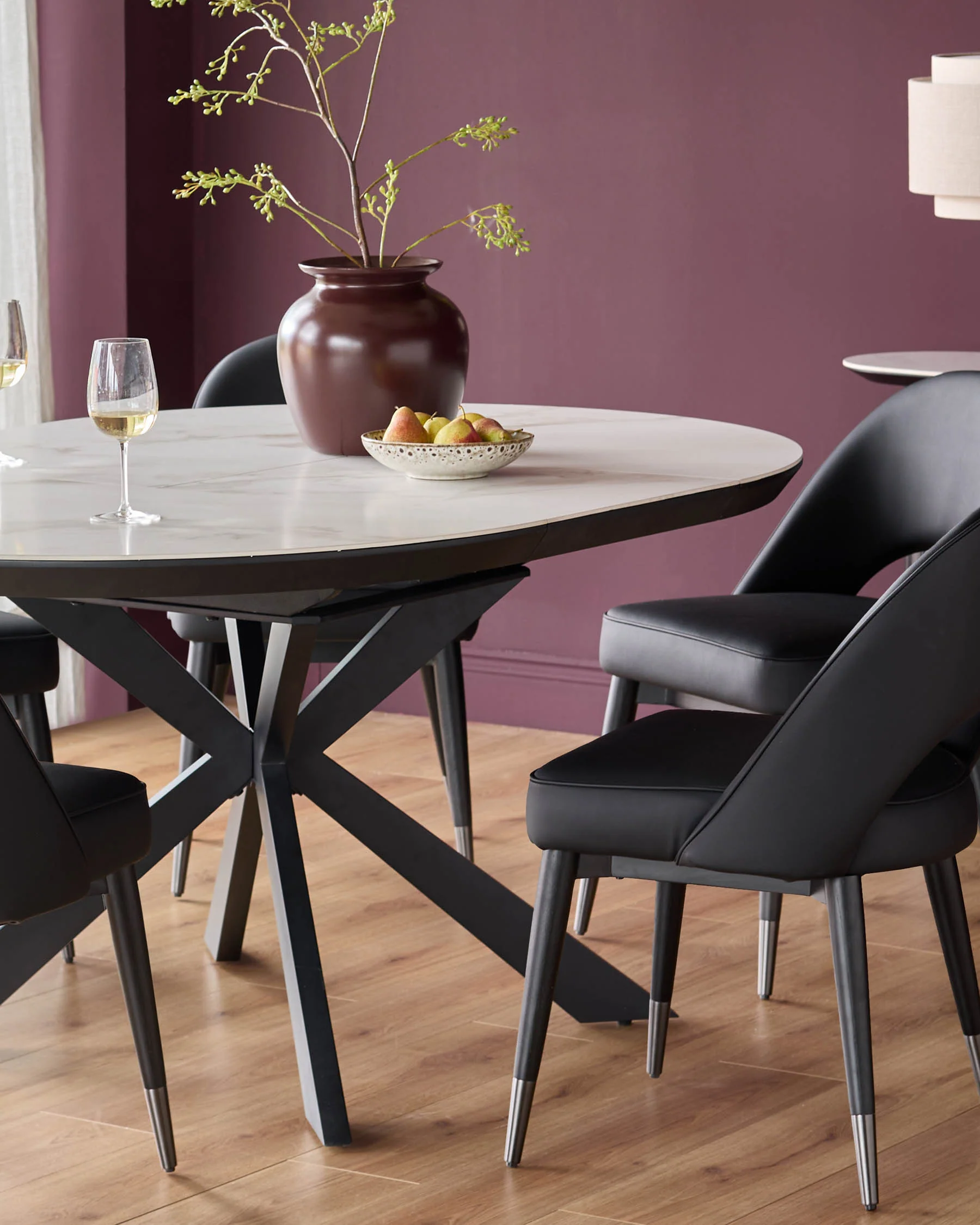 Hayden white round ceramic extending 4 to 6 dining table - Image 4