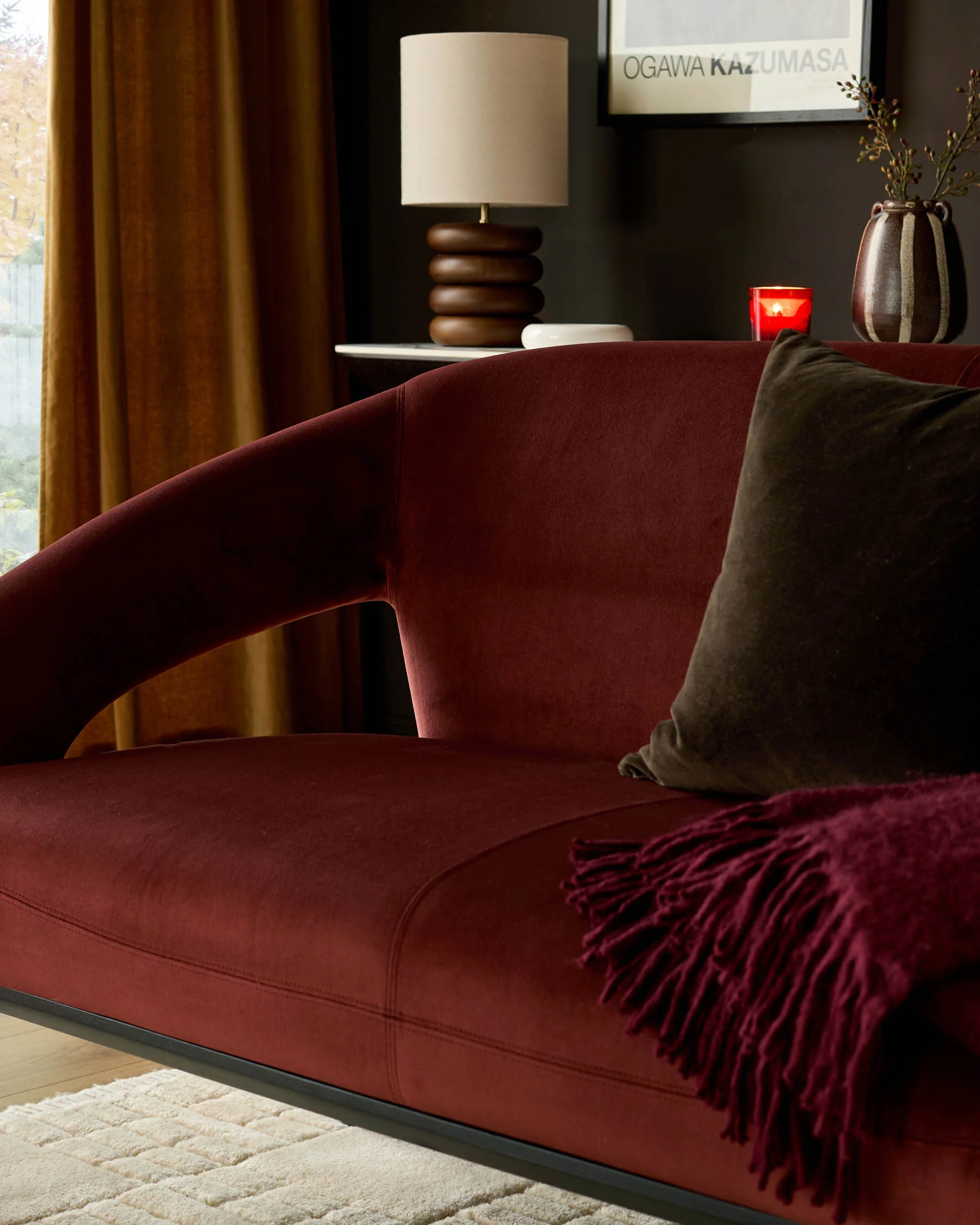Heath toffee red velvet accent sofa - Image 4