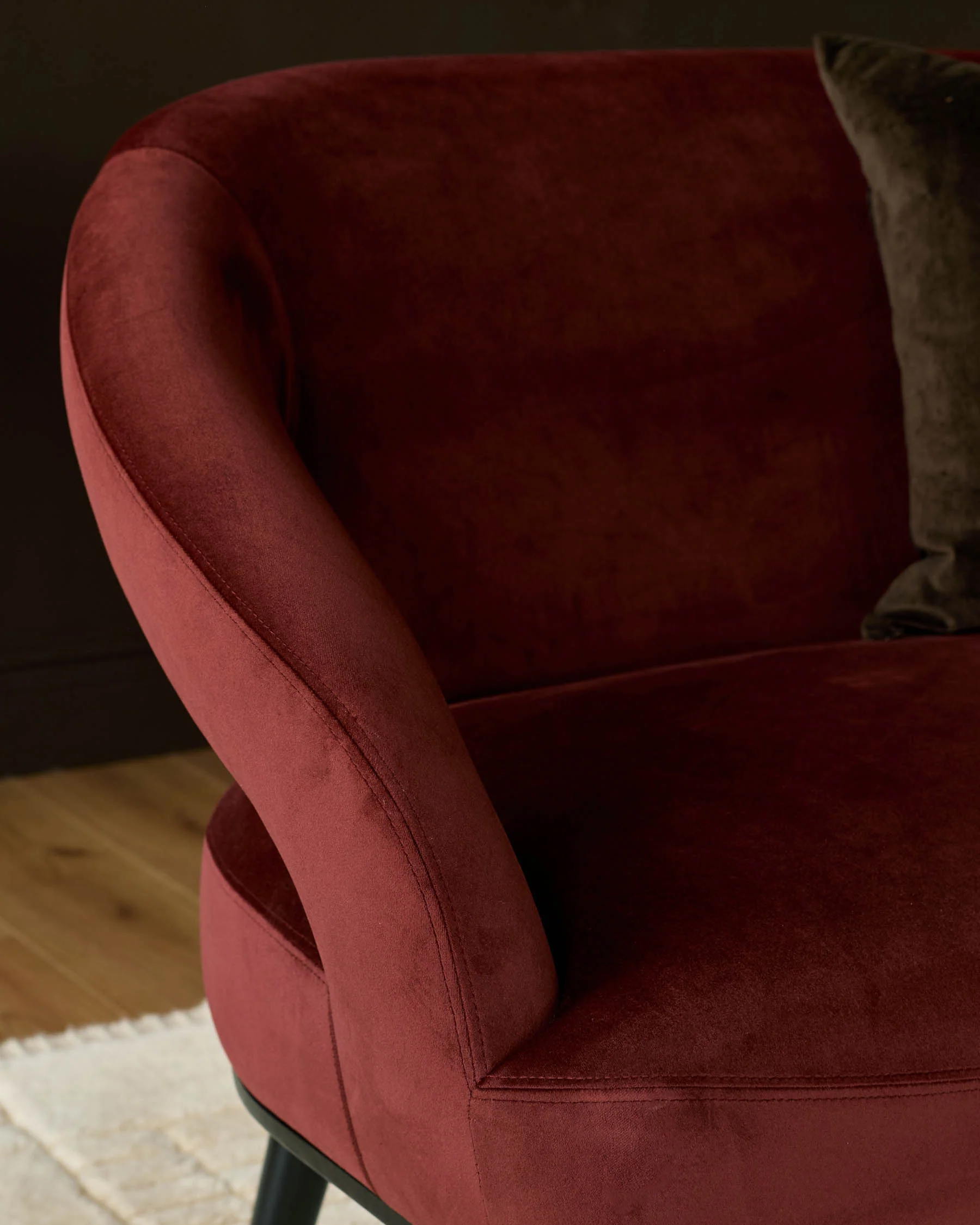 Heath toffee red velvet accent sofa - Image 8