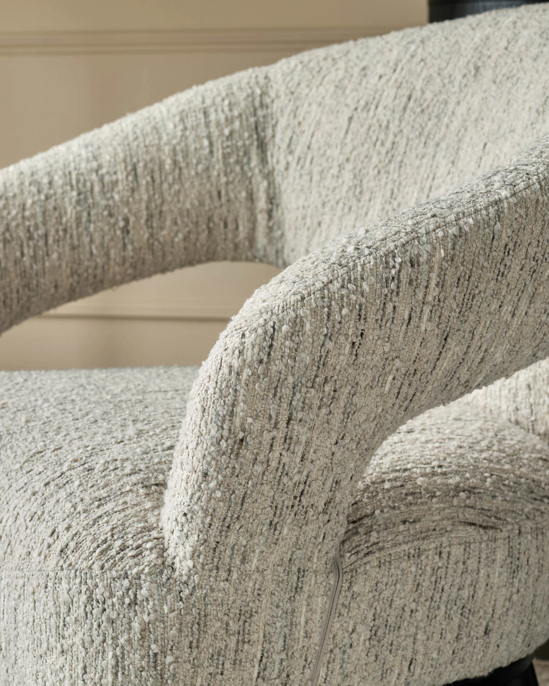 Heath cream chunky boucle accent chair - Image 4