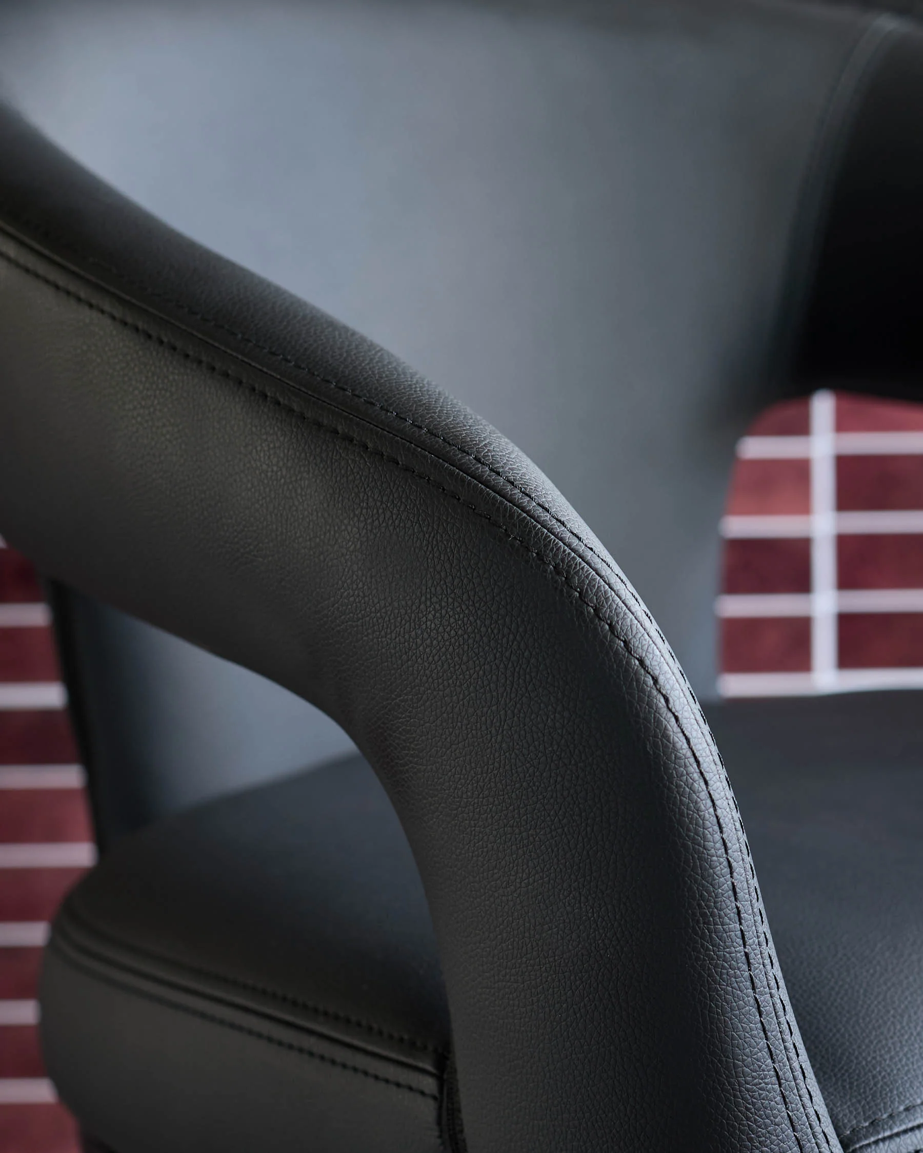 Heath black faux leather bar stool - Image 6