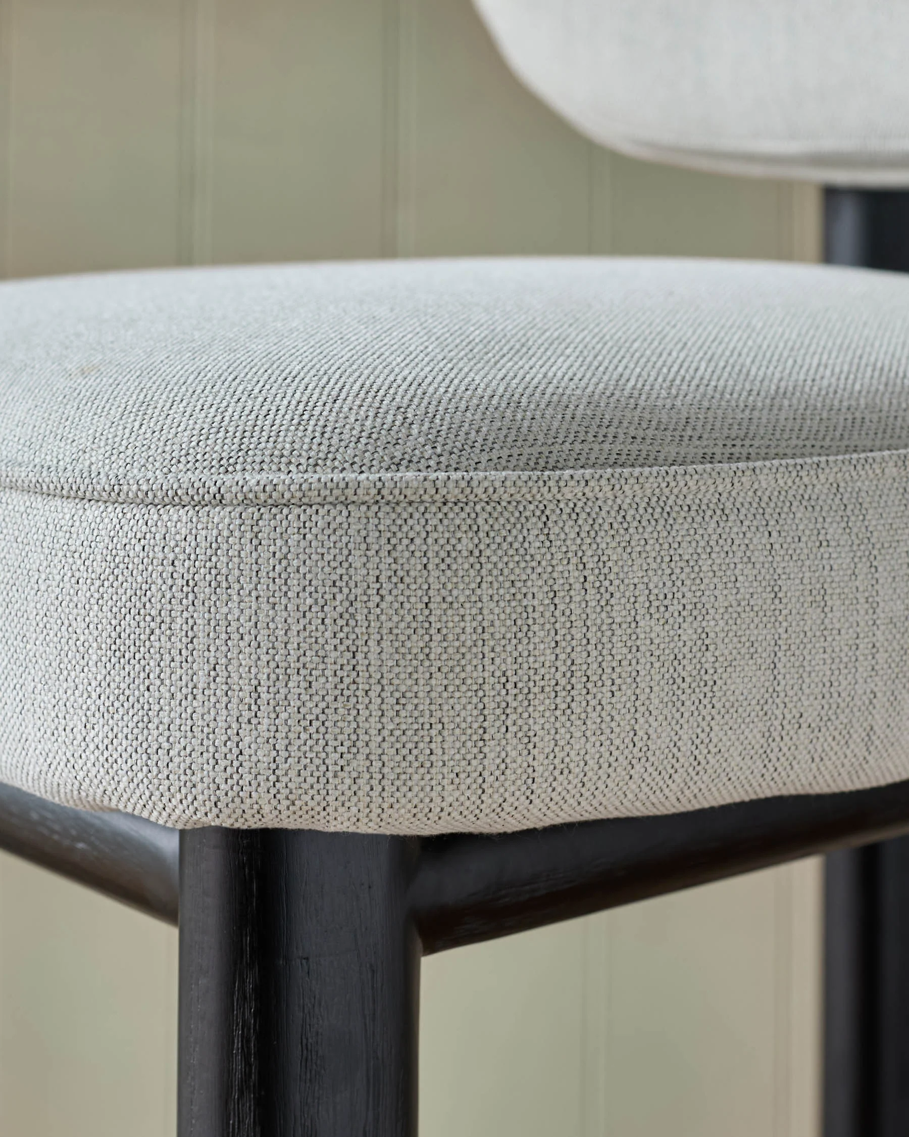 Henley ivory dual tone fabric bar stool - Image 8