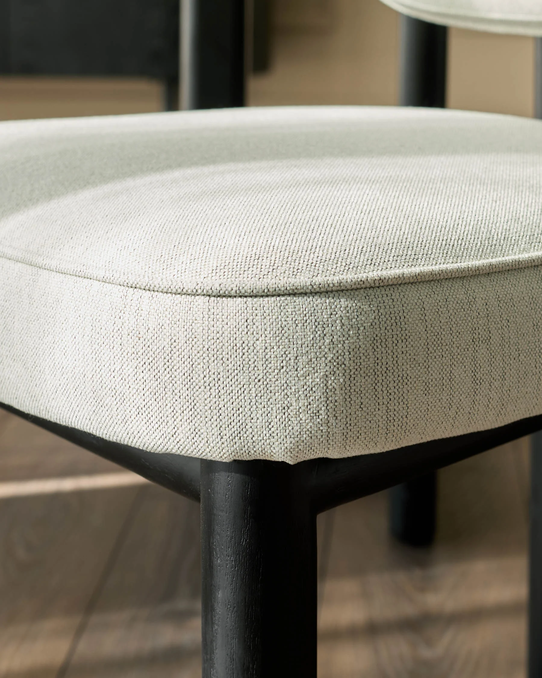 Henley ivory dual tone fabric dining chair - Image 7