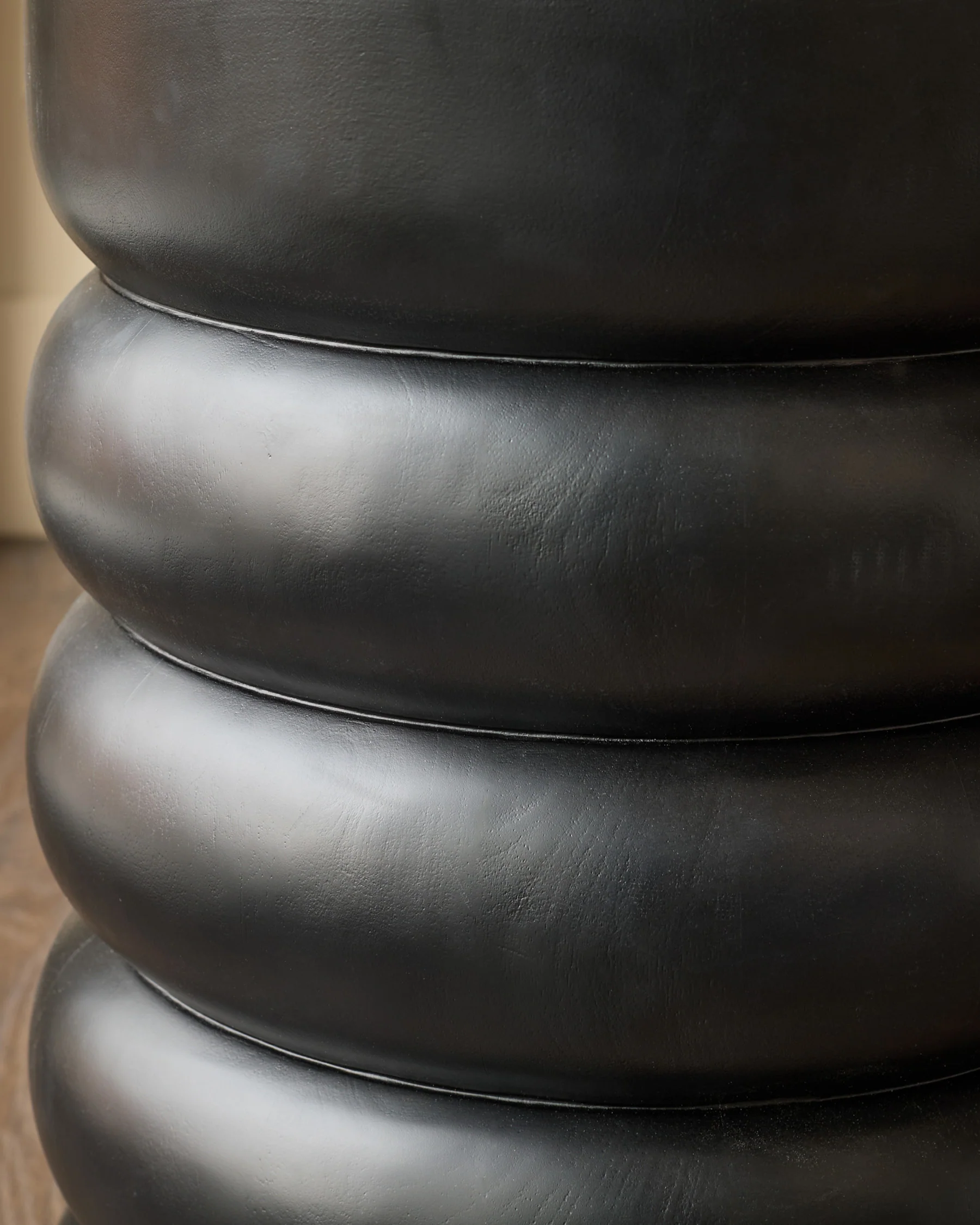 Hepworth black wood side table - Image 3