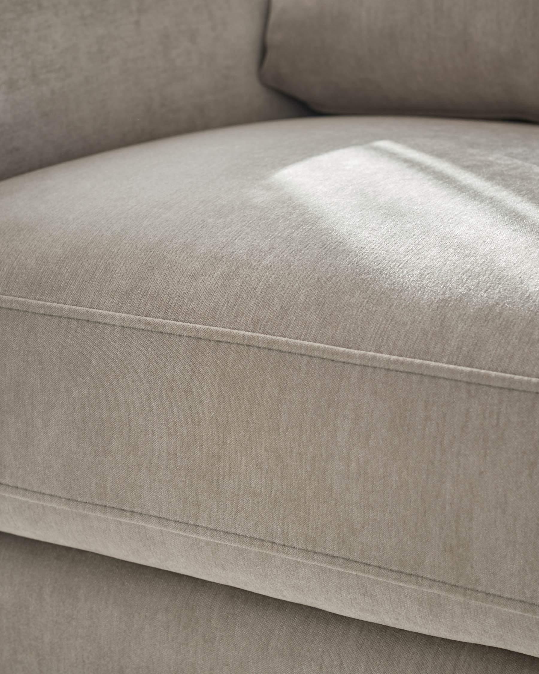 Jacob light grey fabric armchair - Image 4