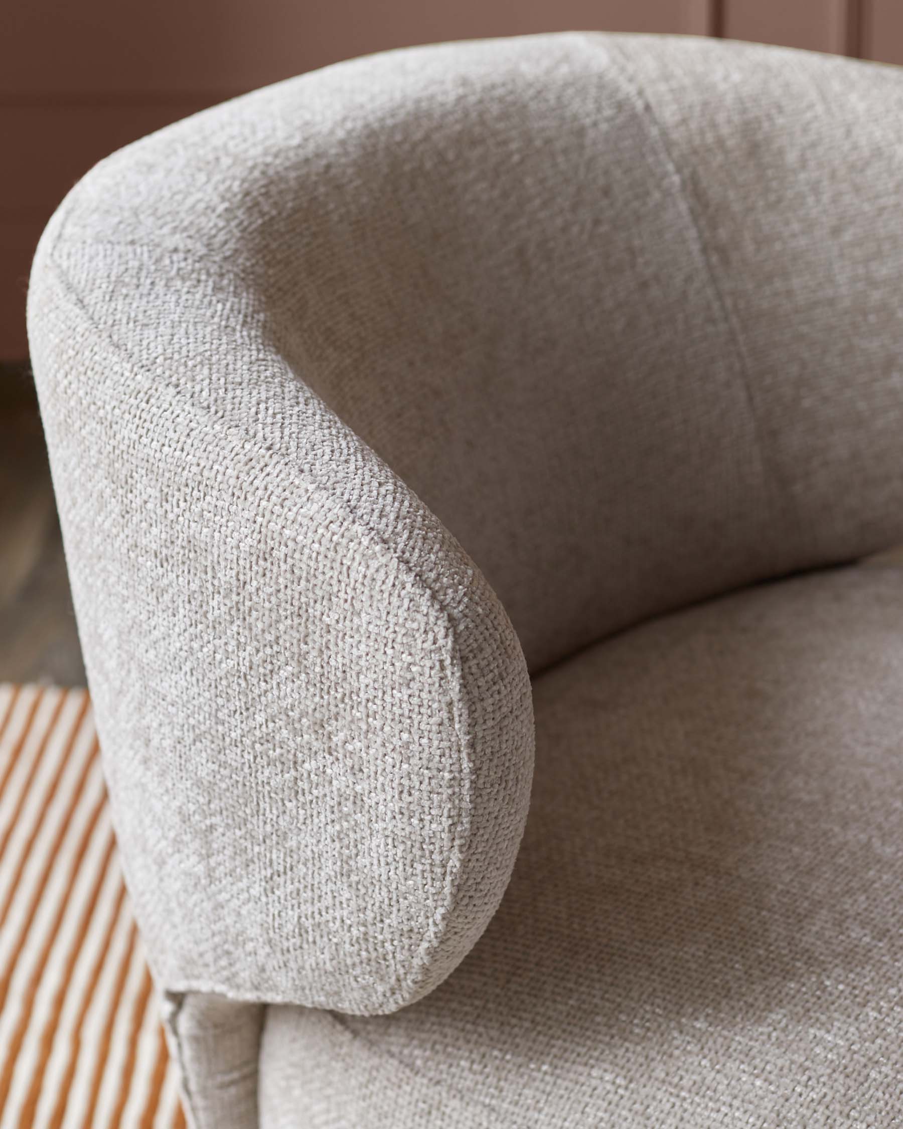 Landon natural fabric swivel accent chair - Image 2
