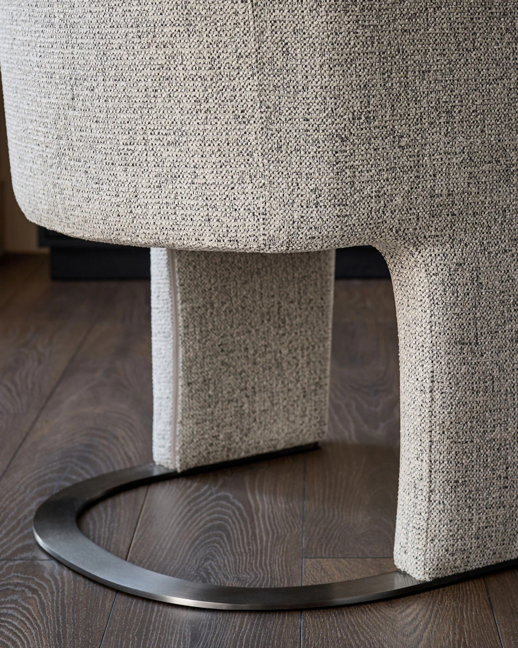Leighton grey fabric black steel cantilever dining chair - Image 5