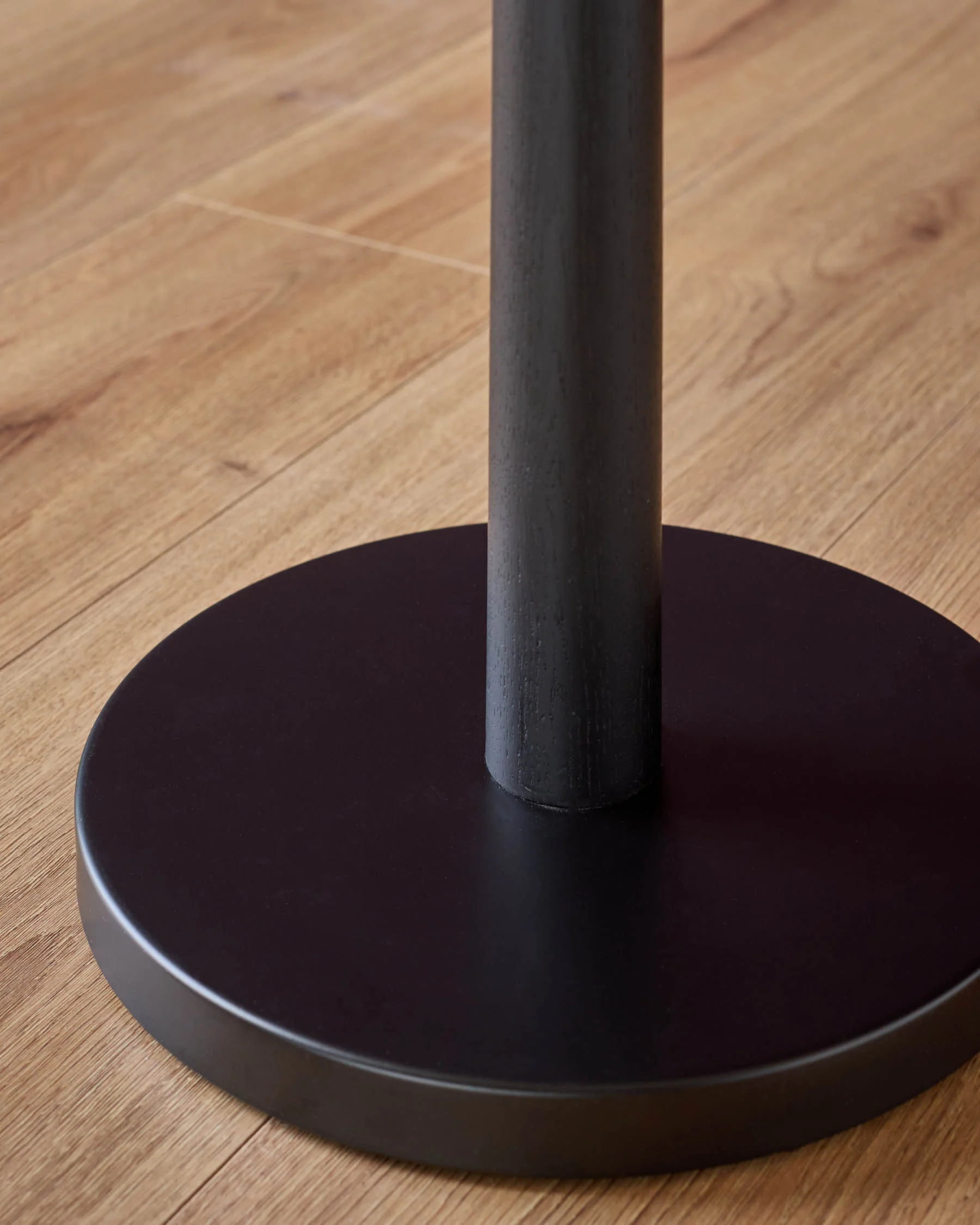 Leonie natural and mocha linen black wood floor lamp - Image 9