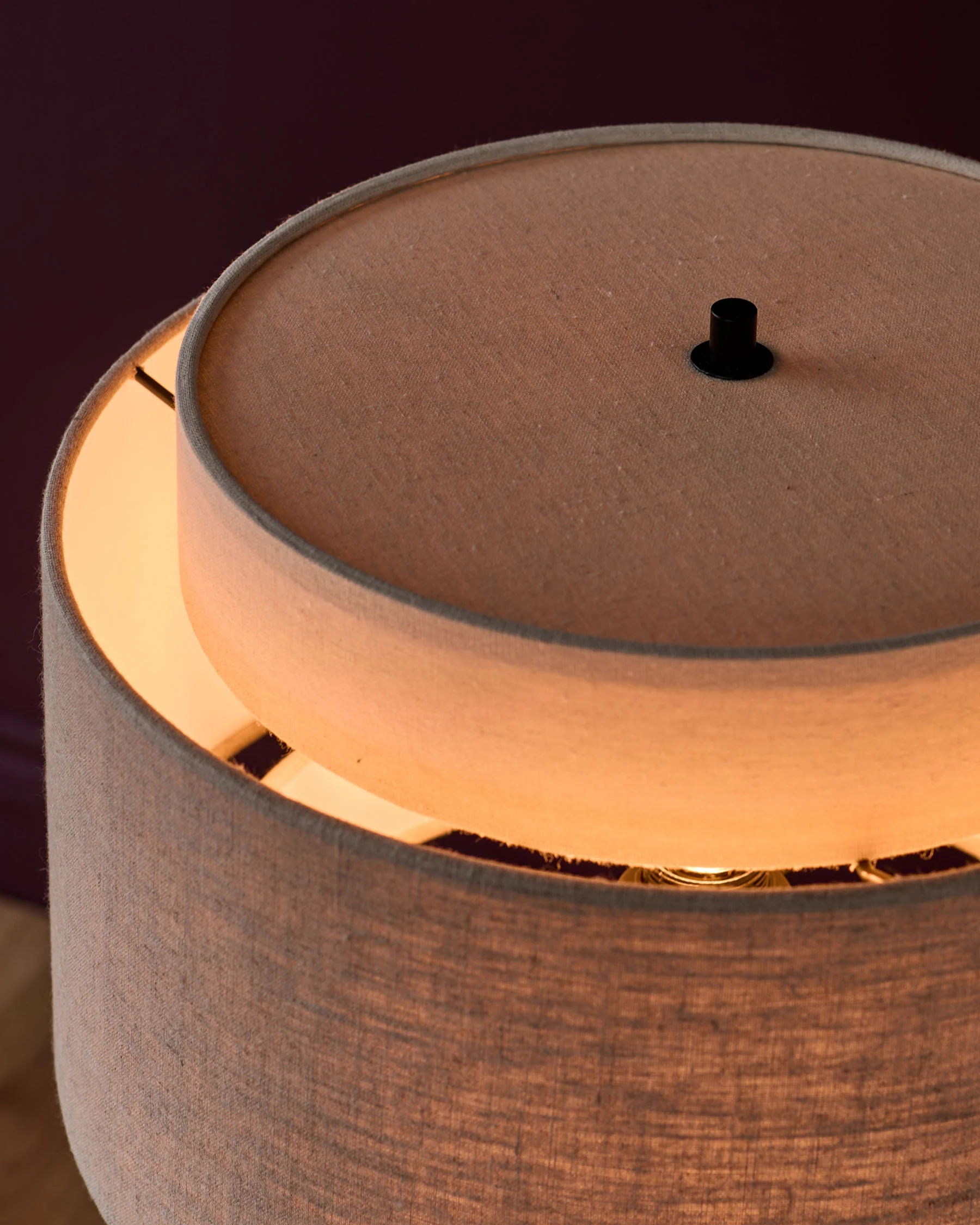Leonie natural and mocha linen dark wood table lamp - Image 4