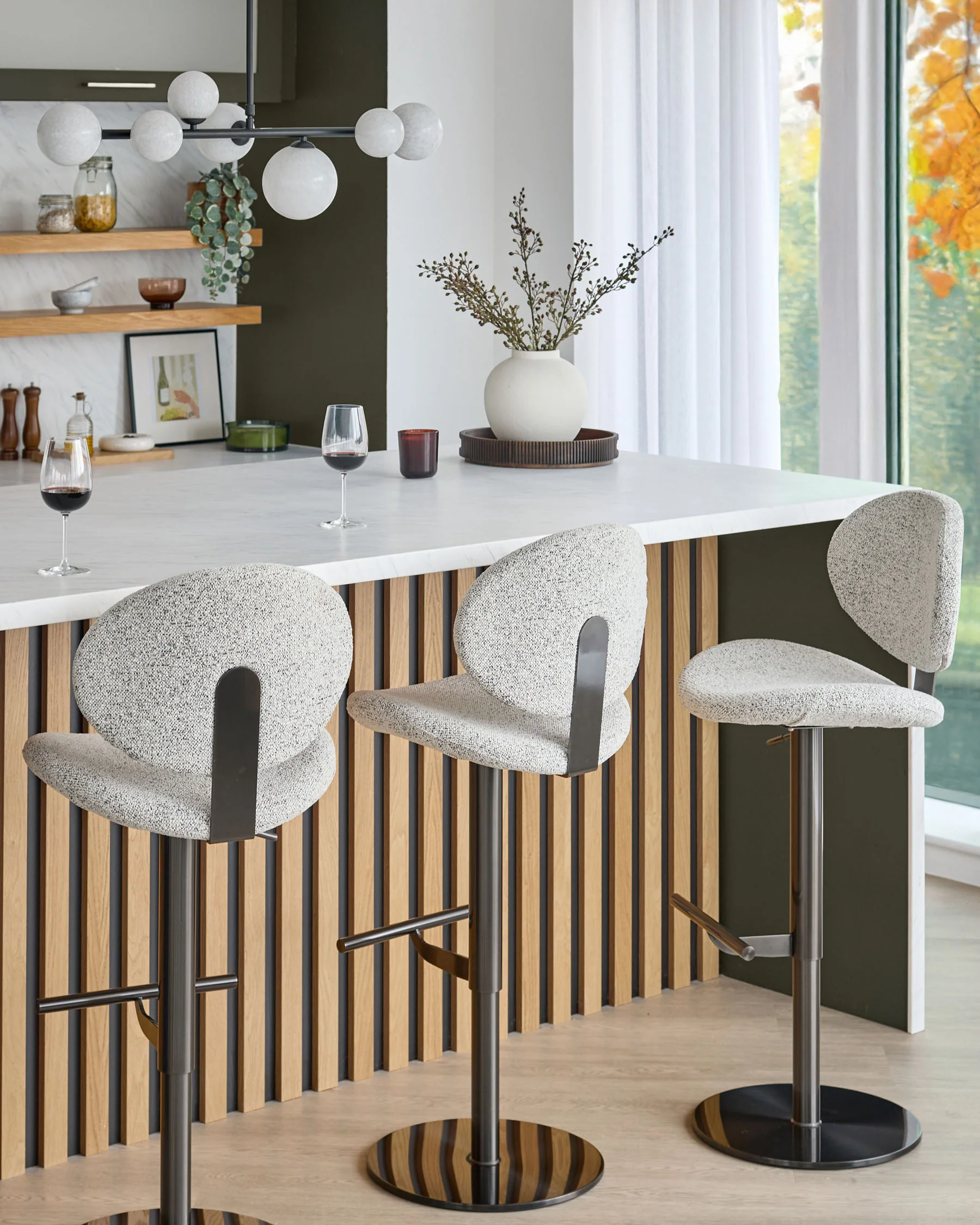 Lilah grey fabric gas lift bar stool - Image 2