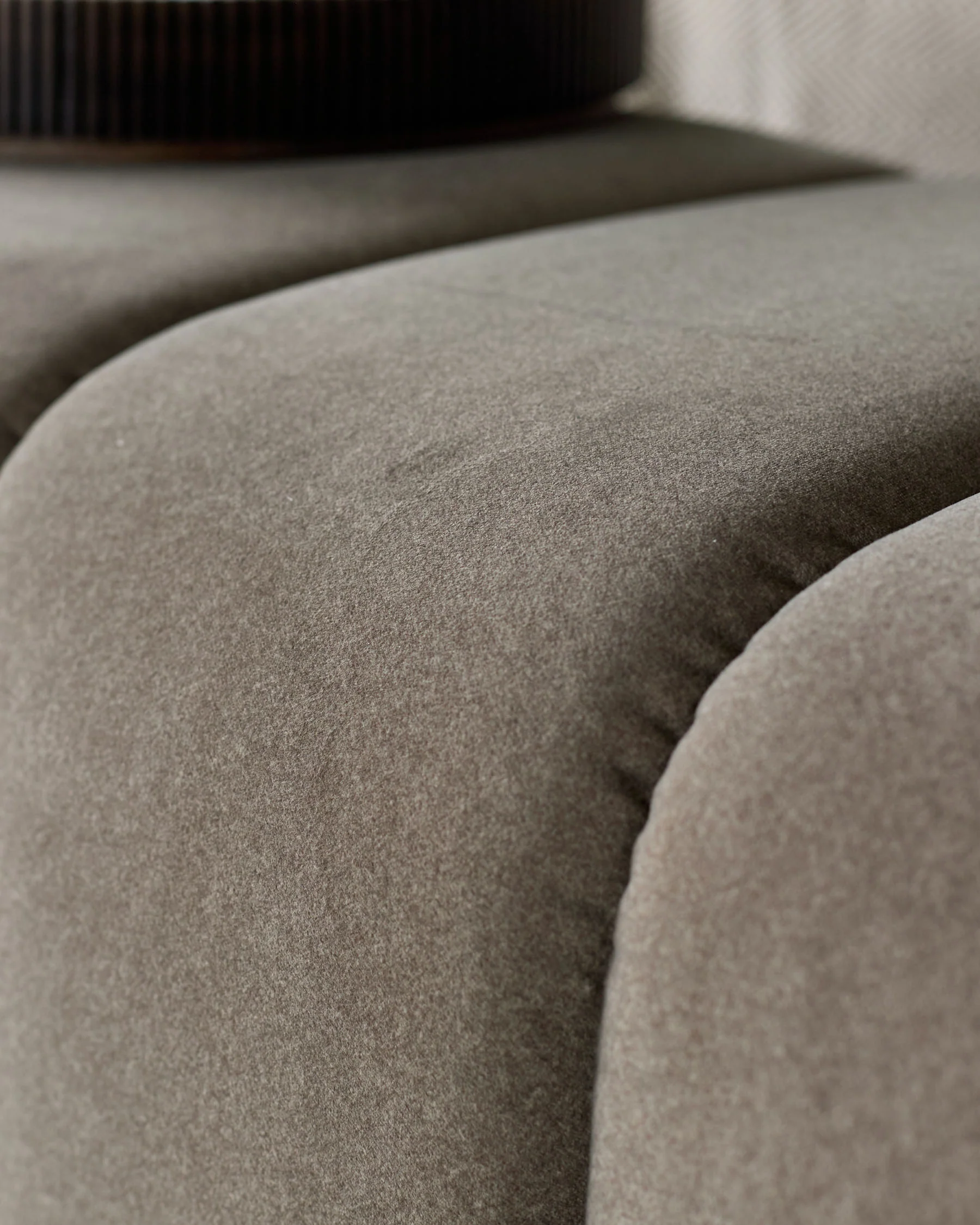 Lillian mocha plush fabric bench - Image 6