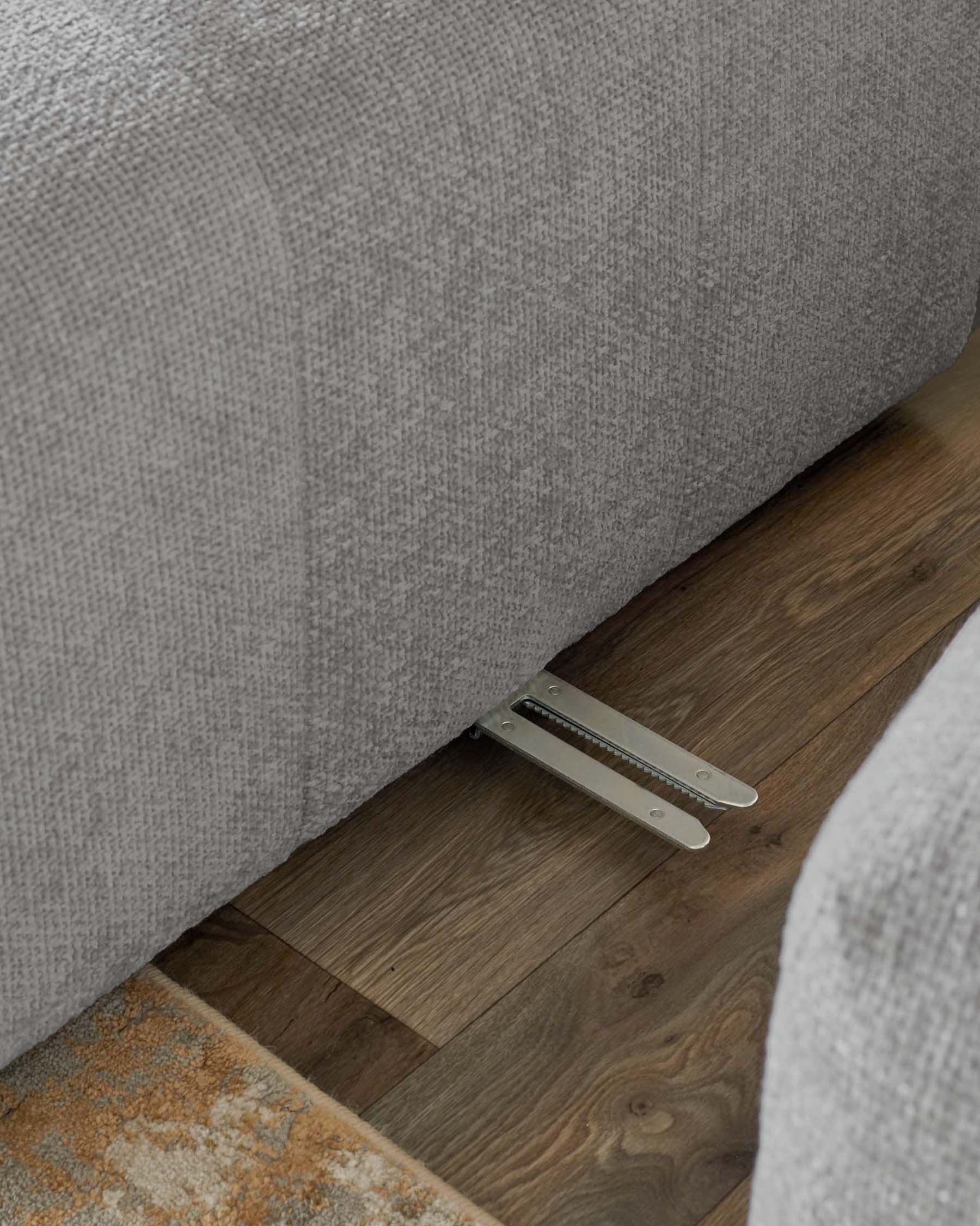 Lillian light grey fabric right hand small corner chaise sofa - Image 6