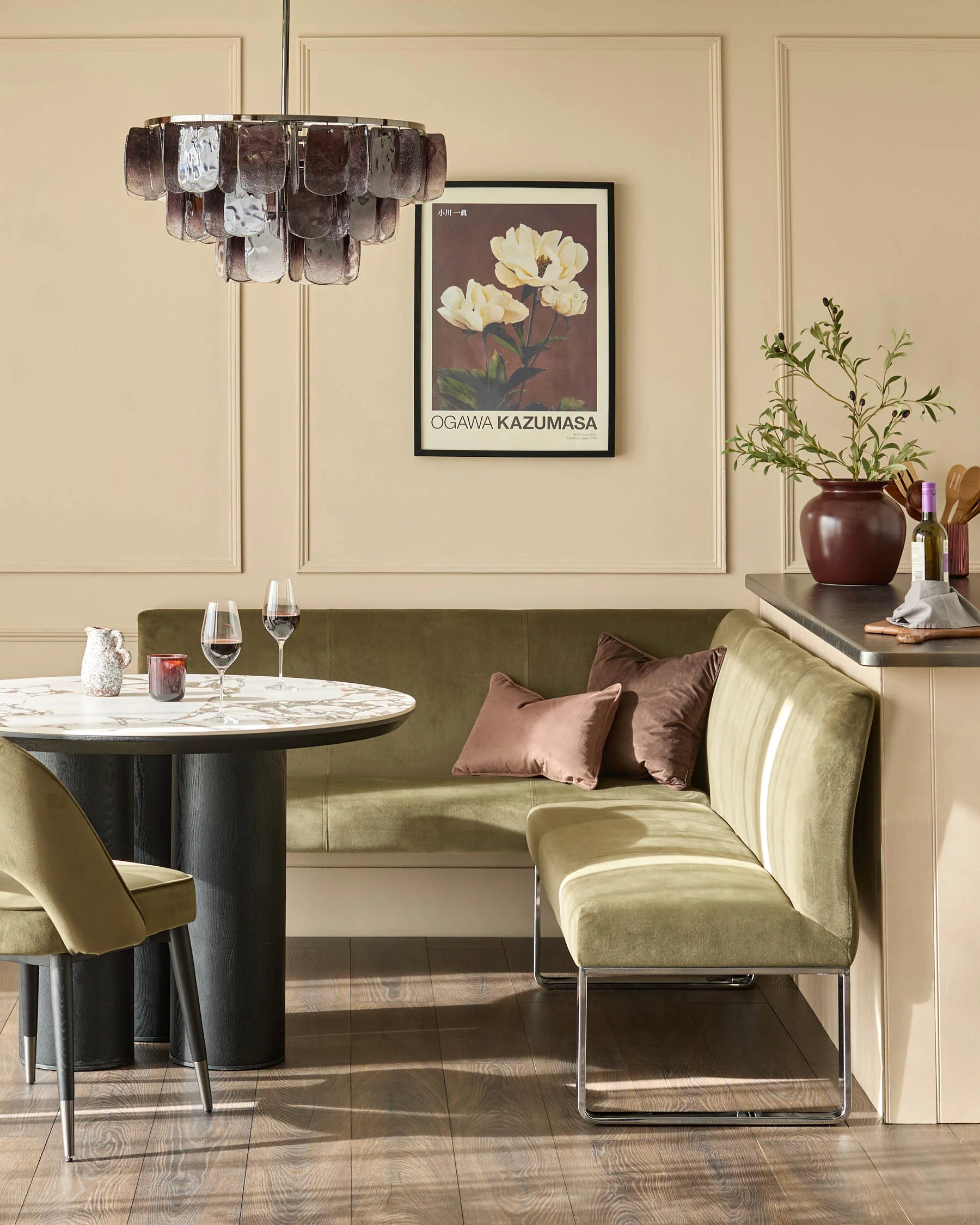 Loop olive green velvet chrome right hand corner 5 seater dining bench - Image 2