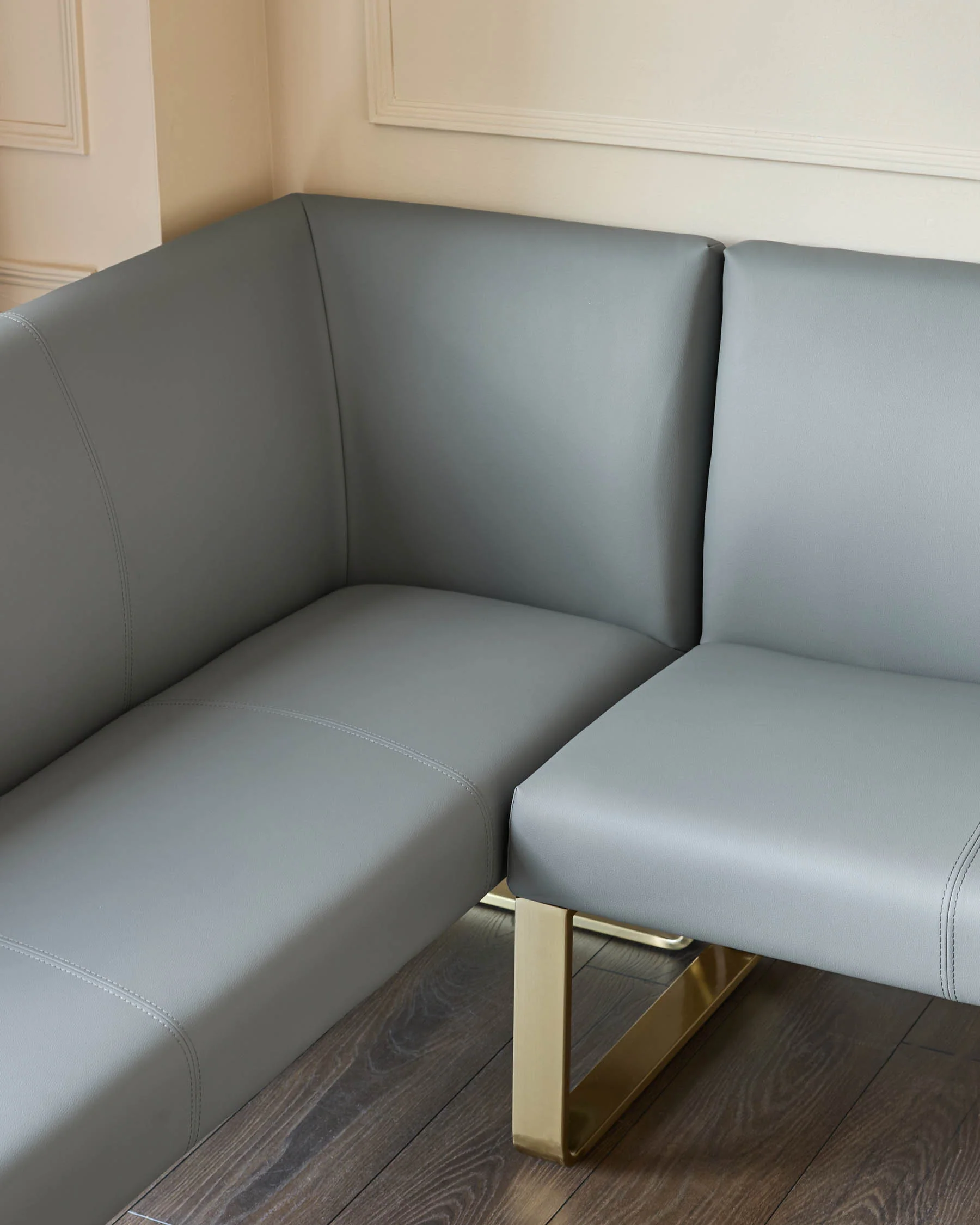 Loop mid grey faux leather right hand corner 5 seater brushed brass leg dining bench - Image 6