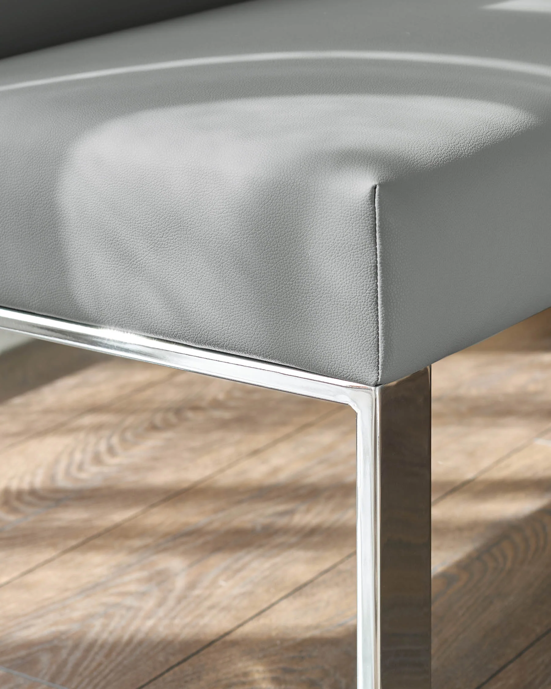 Loop mid grey faux leather right hand corner 5 seater chrome leg dining bench - Image 5