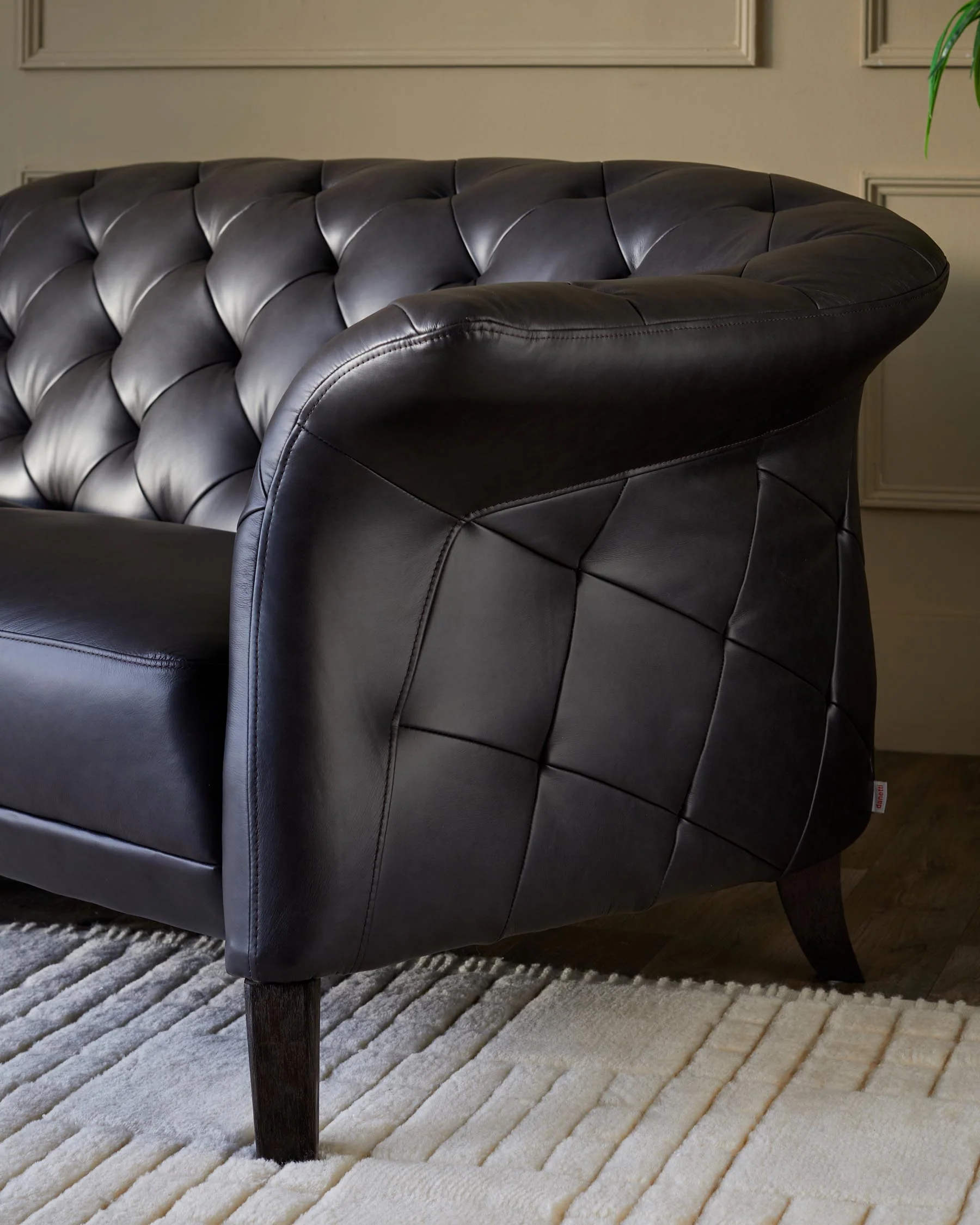 Luxe black leather 2 seater sofa - Image 7
