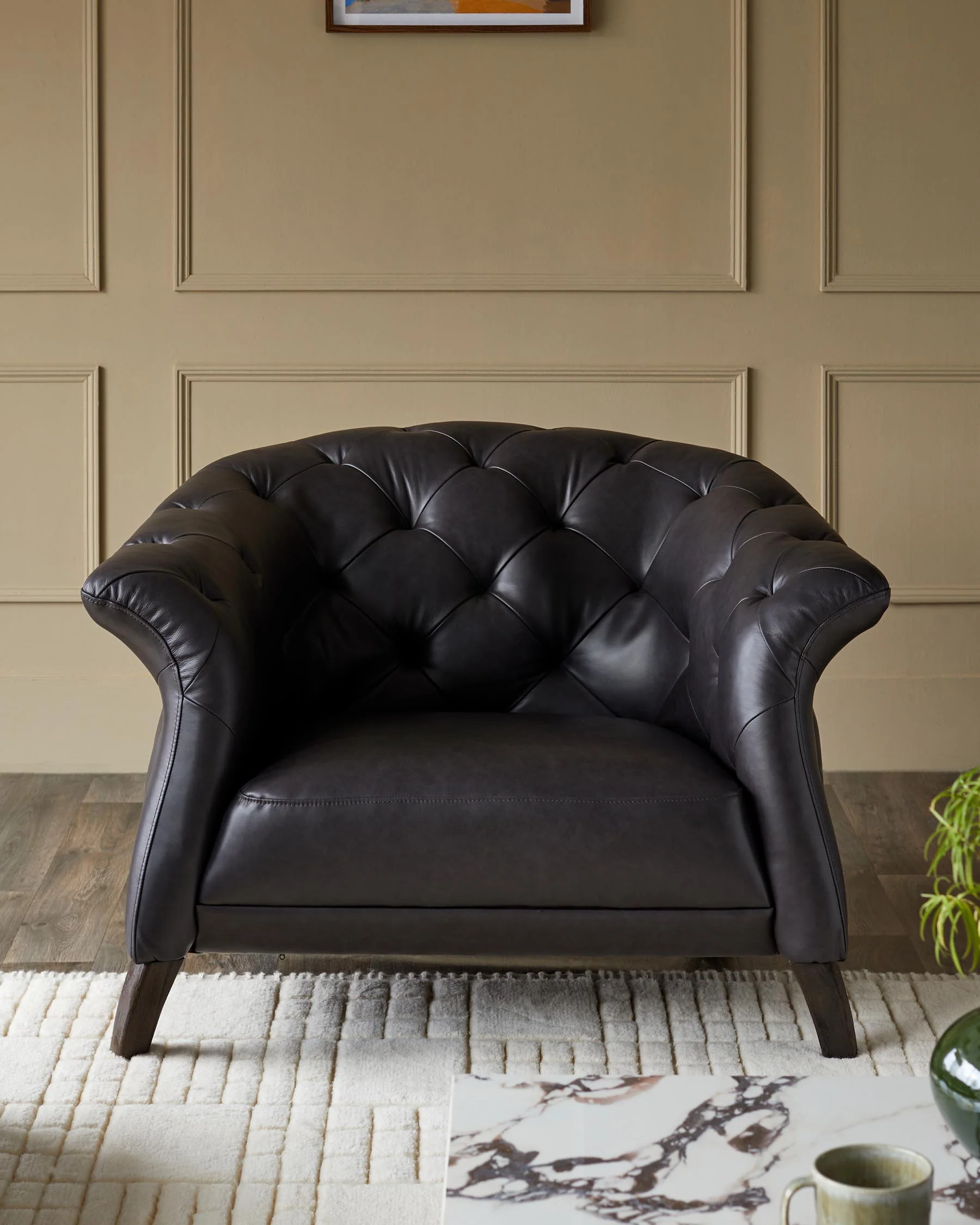 Luxe black leather armchair - Image 5