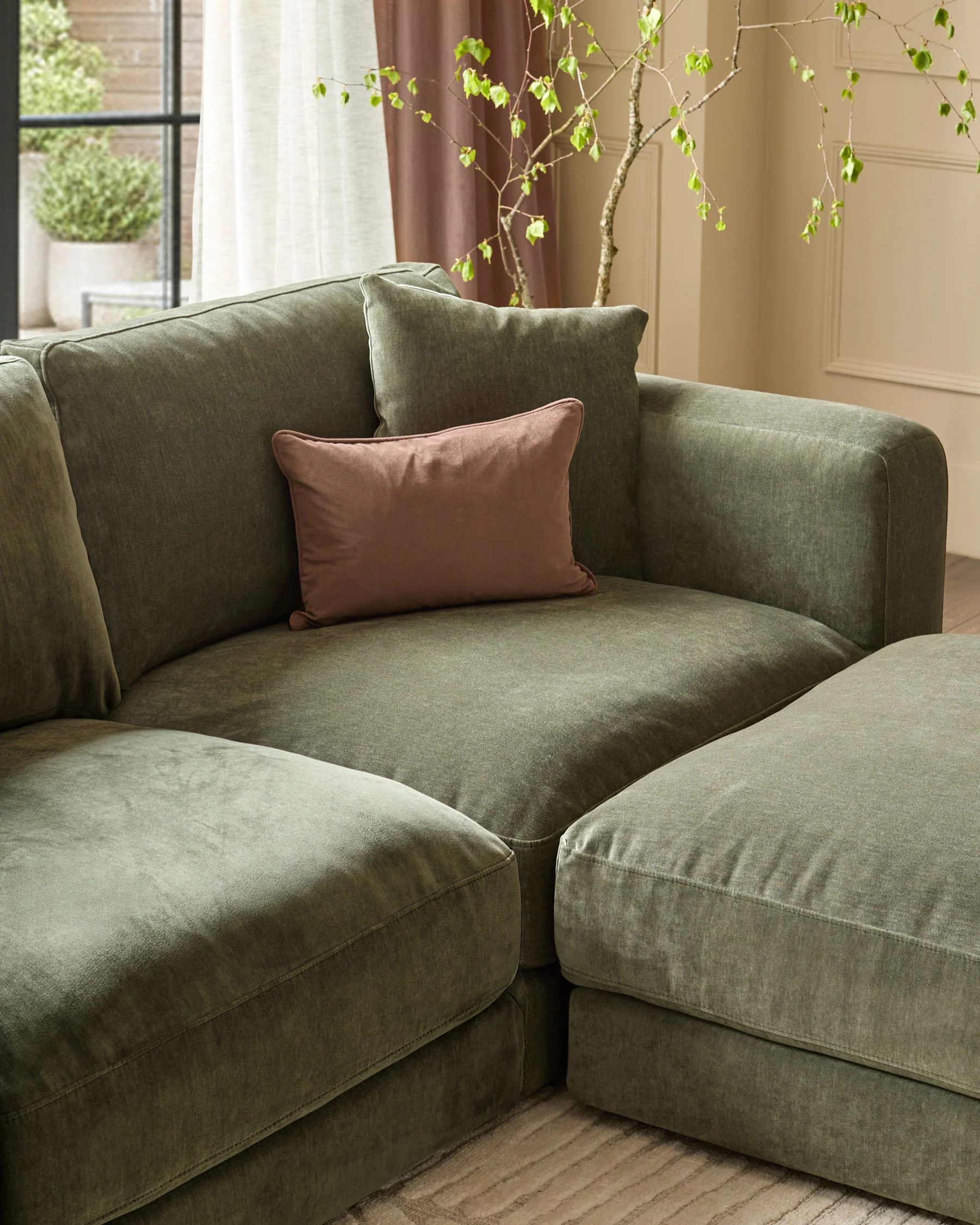 Lynetta dark green chenille 3 seater sofa with footstool - Image 7