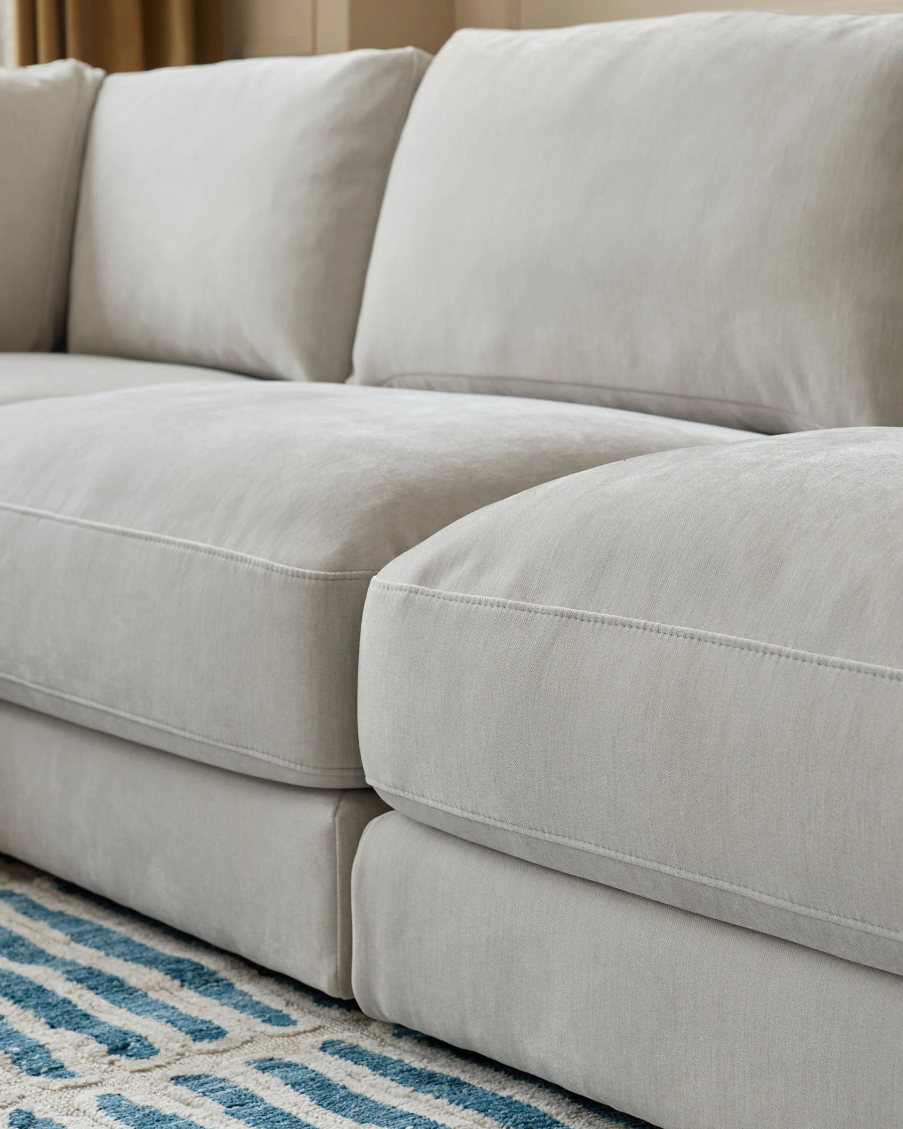 Lynetta natural grey chenille small corner sofa - Image 5
