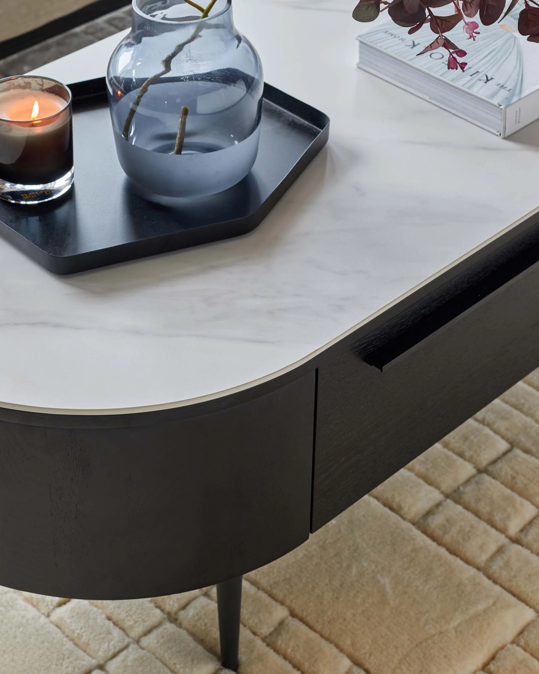 Manhattan marbled ceramic coffee table - Image 3