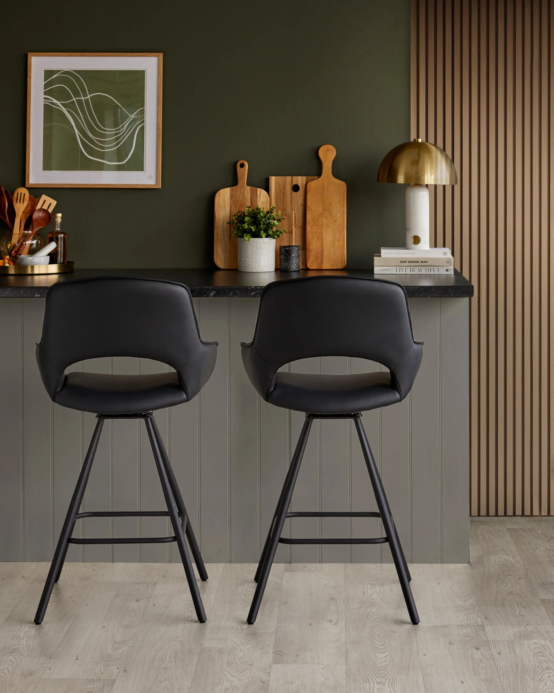 Marlow black faux leather swivel bar stool - Image 6