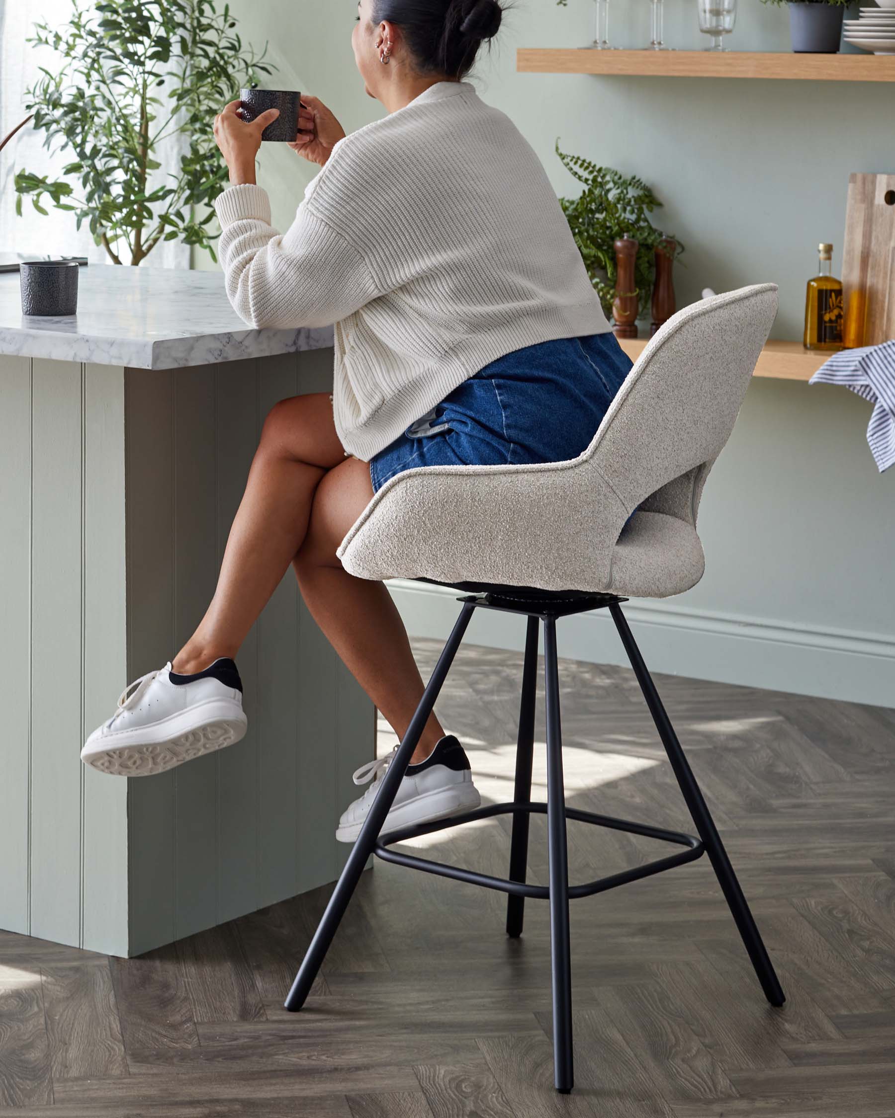 Marlow Swivel Black Metal Bar Stool Light Grey Boucle - Image 3
