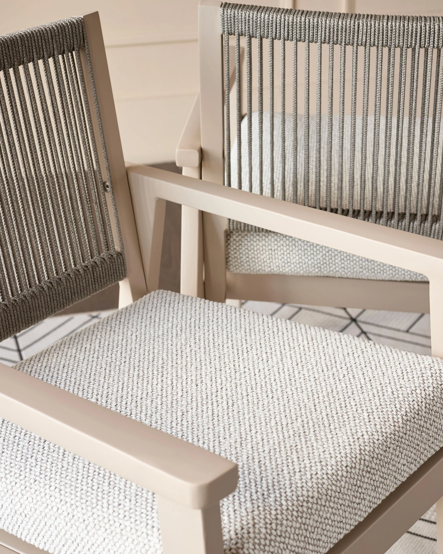 Minori natural garden dining armchairs - Image 3