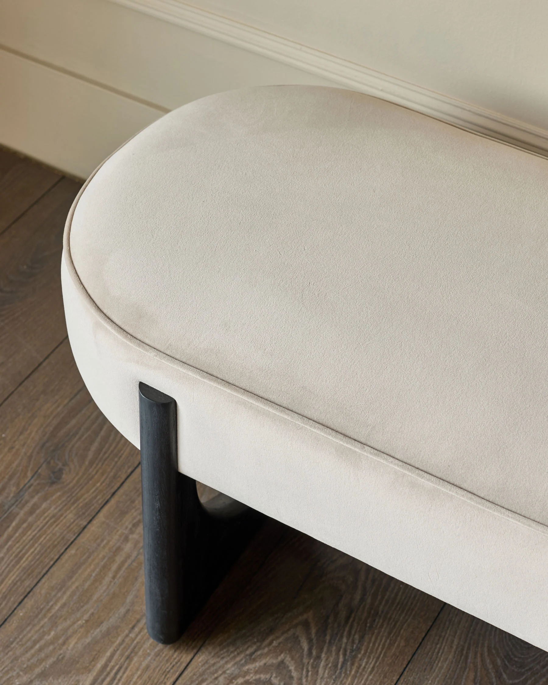 Orlan champagne velvet 3 seater bench without backrest - Image 4