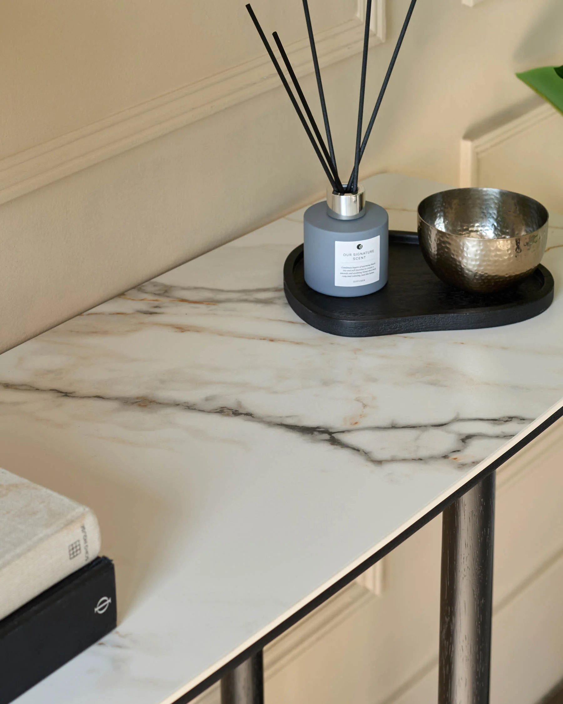 Orlan natural ceramic console table - Image 3