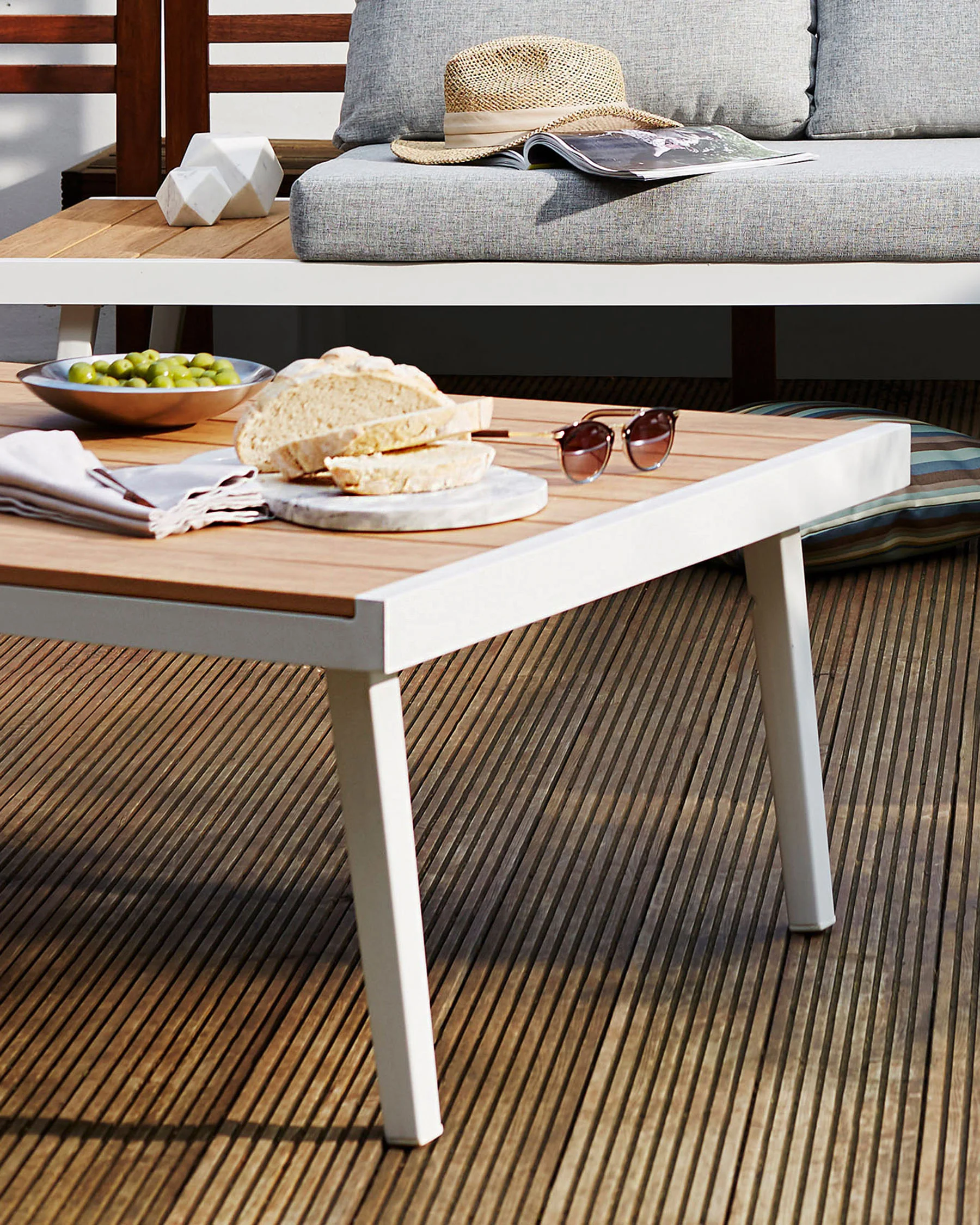 Palermo White And Oak Garden Coffee Table - Image 2