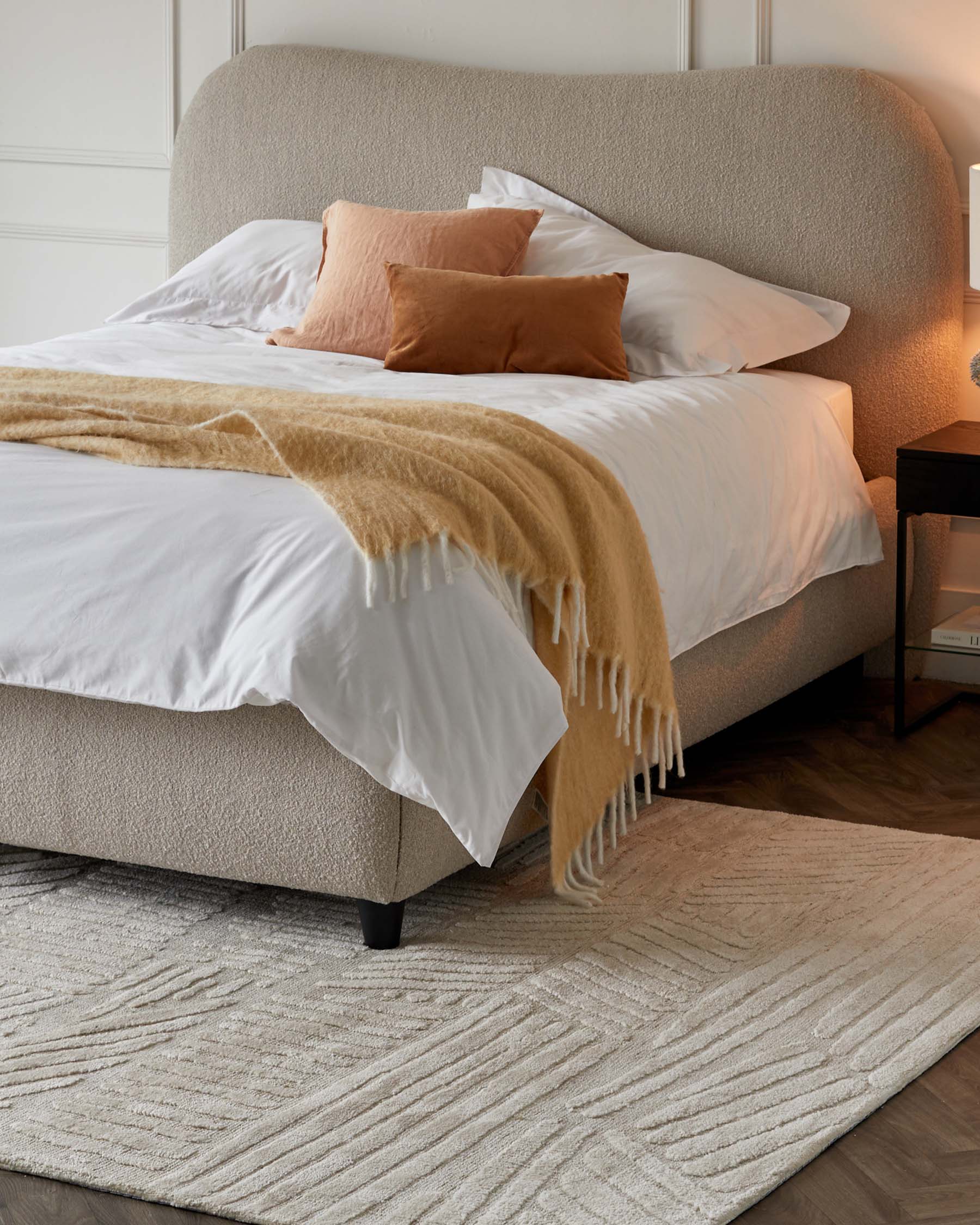 Porcelain cream textured medium rug - Image 4