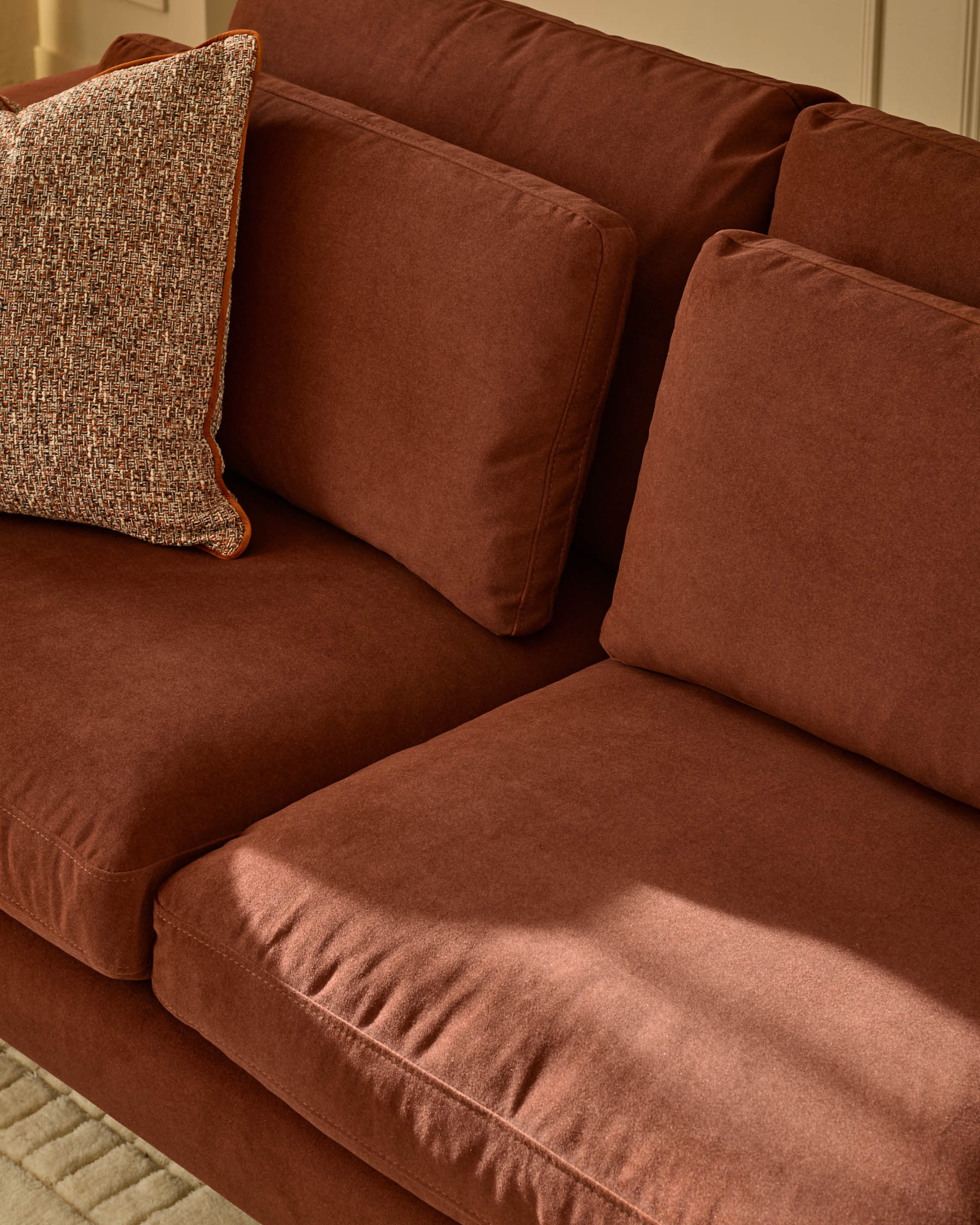 Quinn toffee red plush fabric black wood 2 seater sofa - Image 4