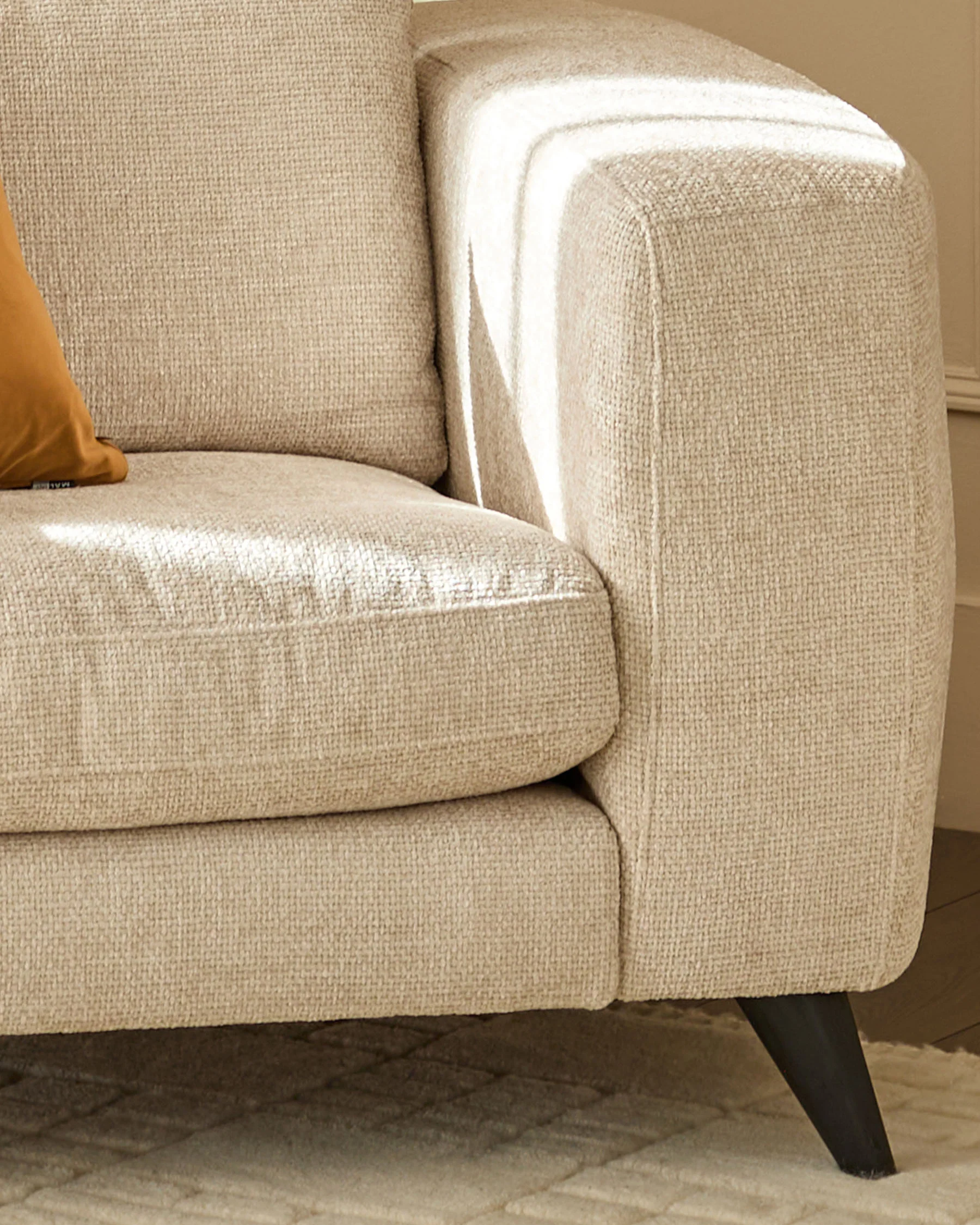 Quinn natural fabric dark wood armchair - Image 4