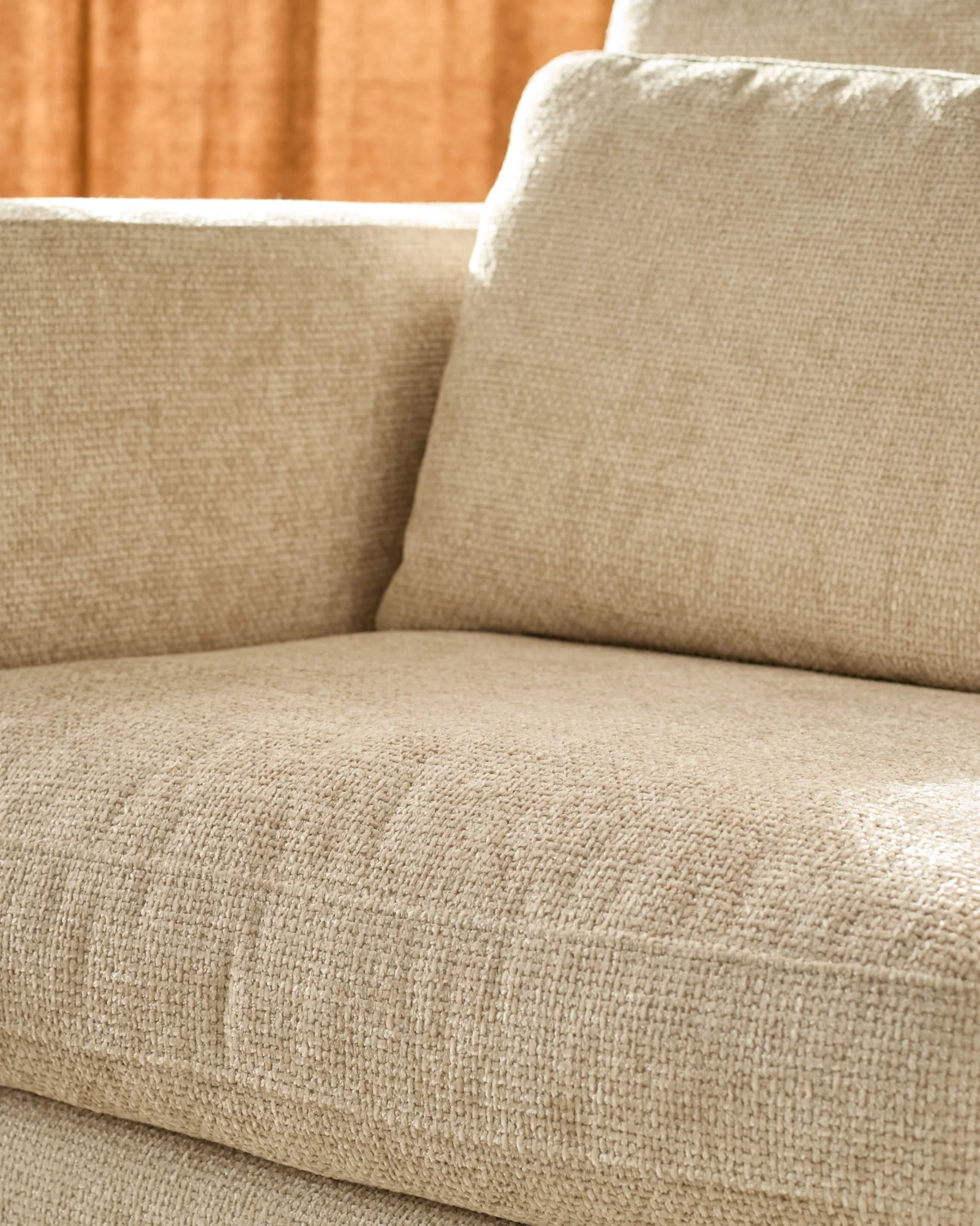 Quinn natural fabric dark wood armchair - Image 5