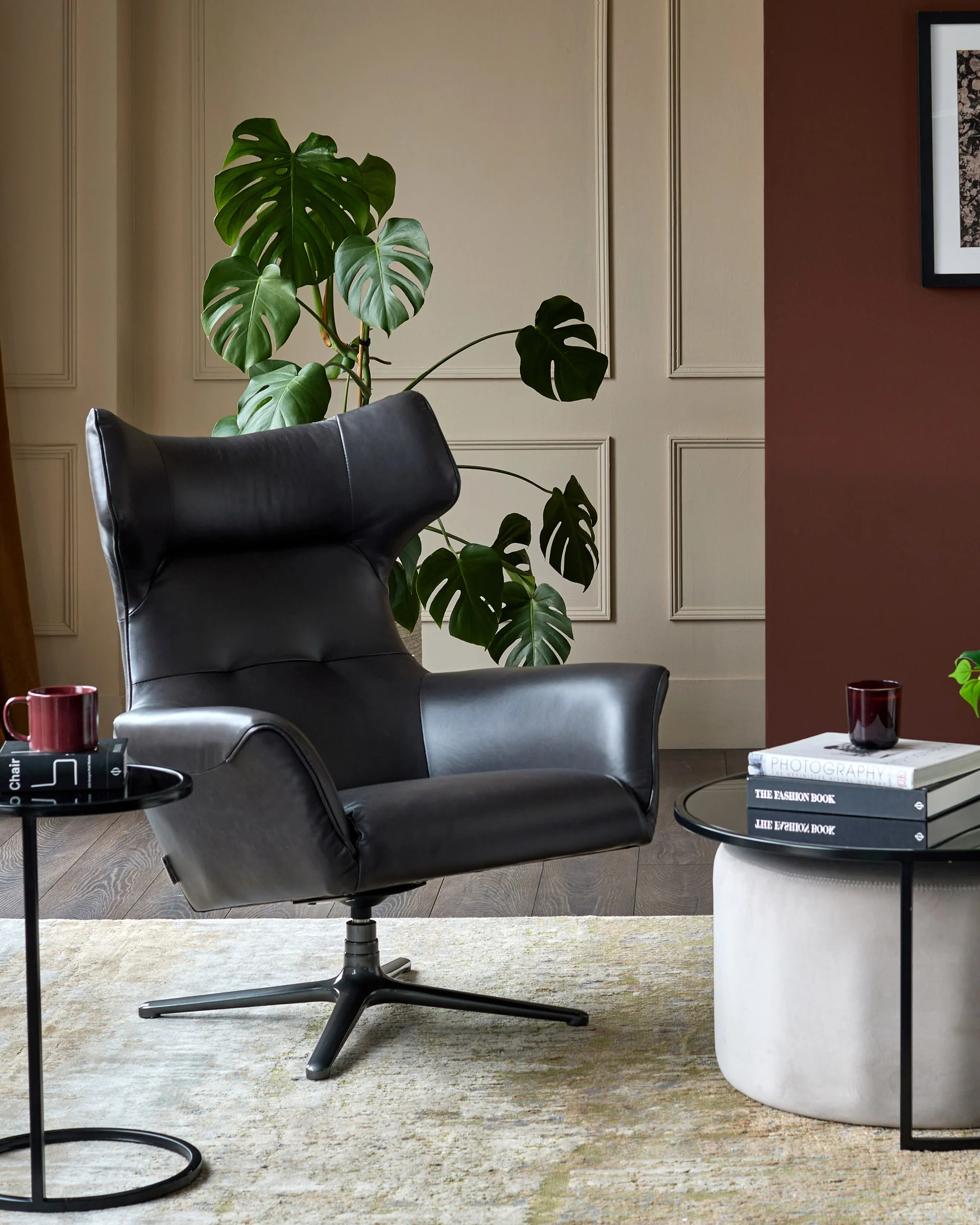 Reign black leather occasional chair - Image 2