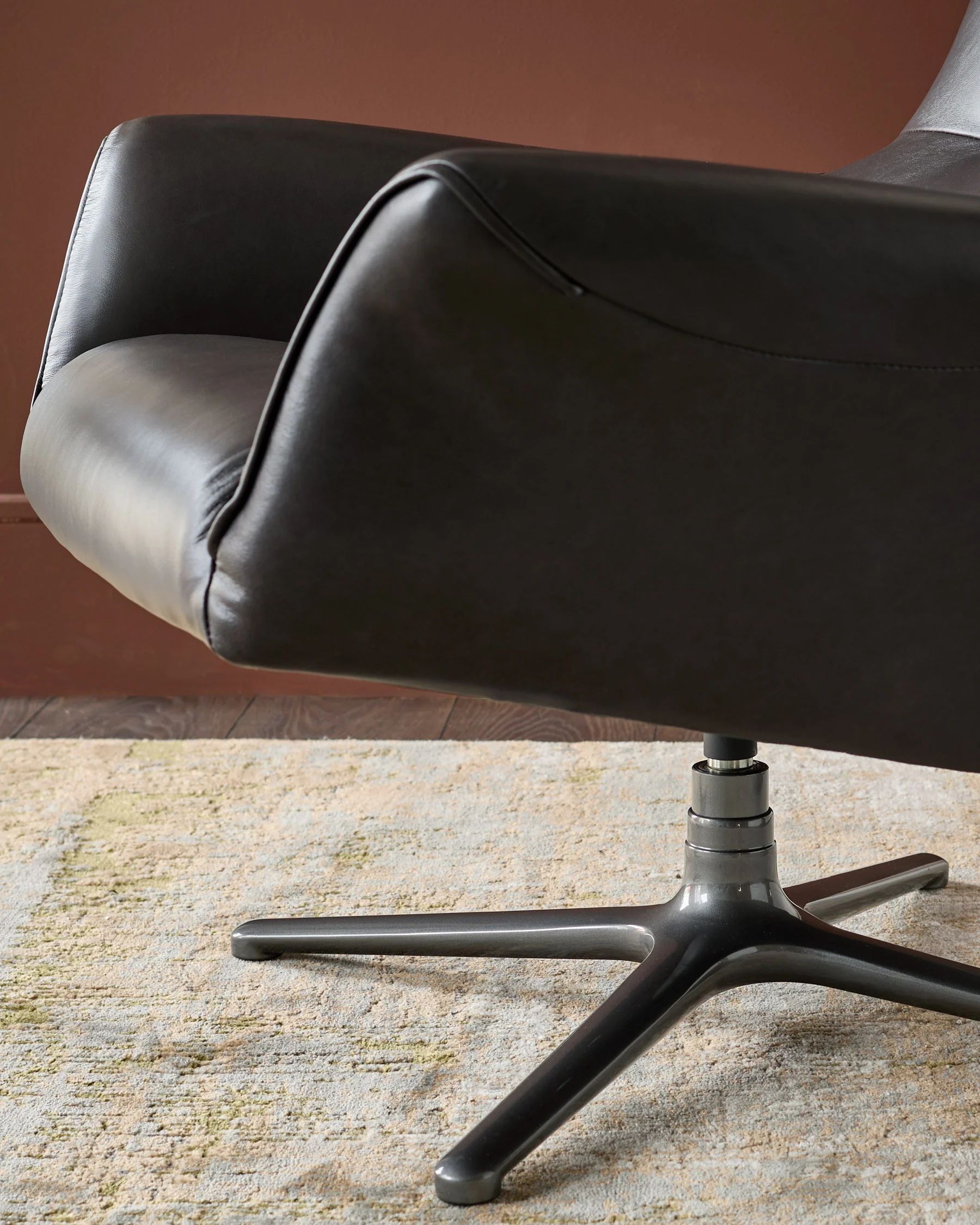Reign black leather occasional chair - Image 4