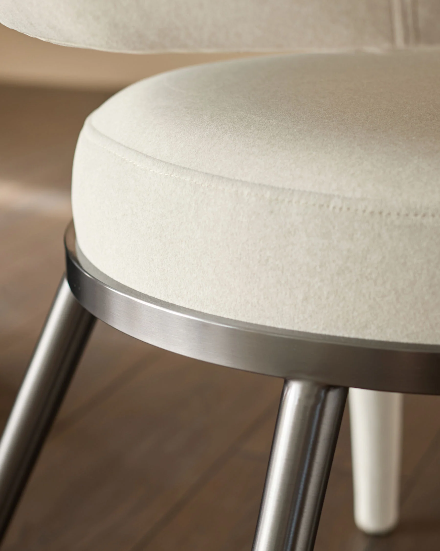 Rhett cream plush fabric dining chair - Image 7